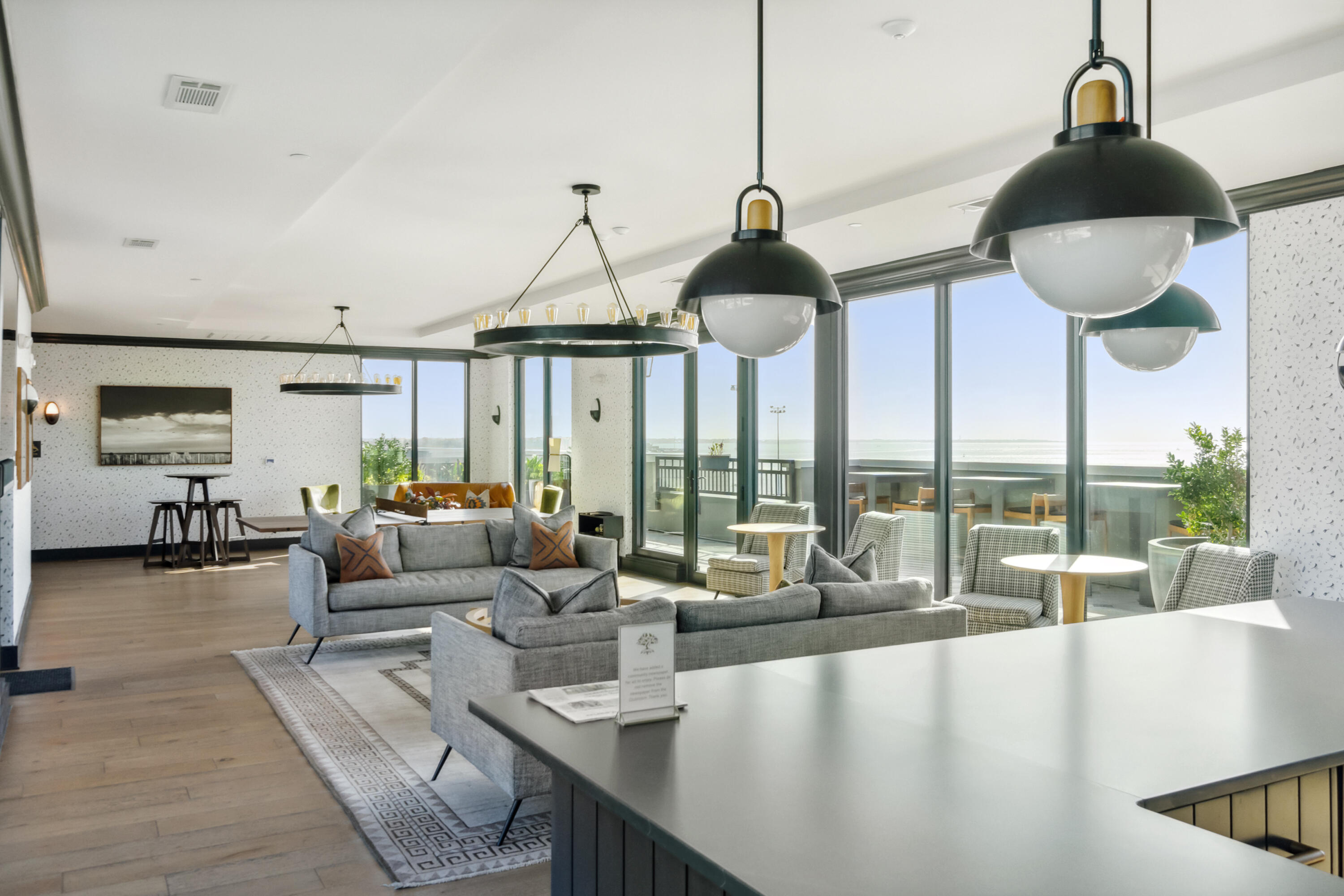 5 Gadsdenboro Street # 414