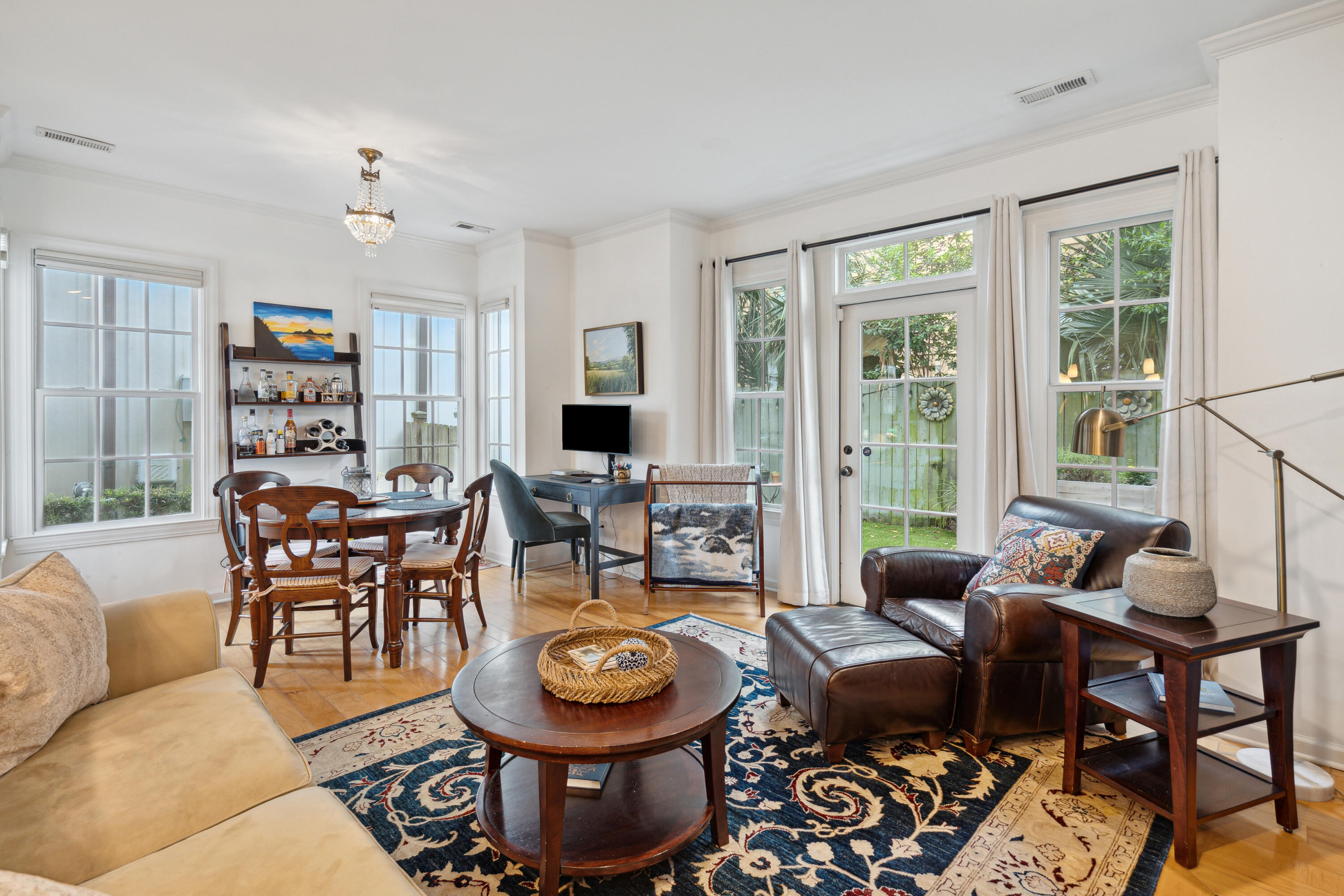 152 Spring Street Unit: E