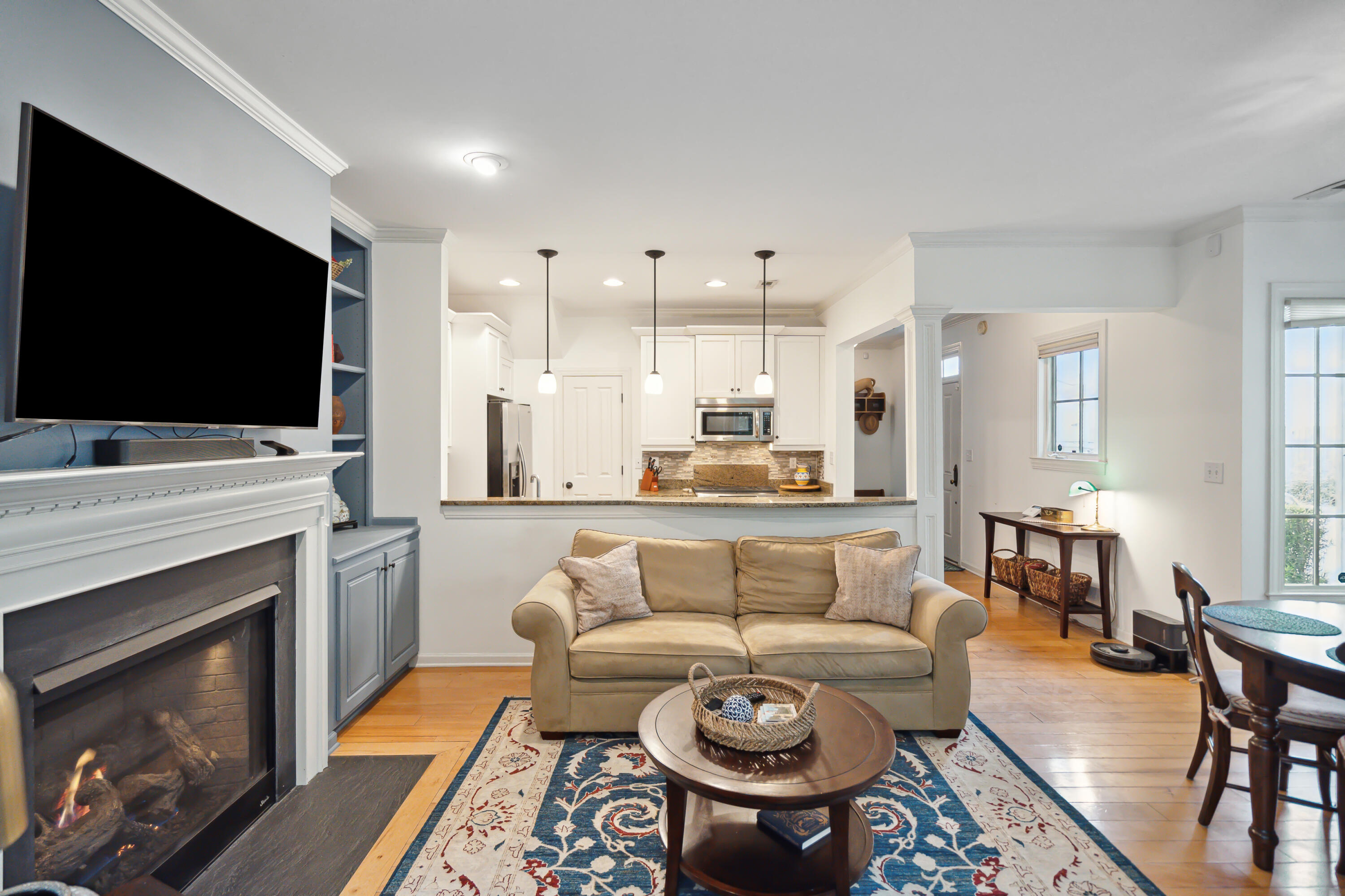 152 Spring Street Unit: E