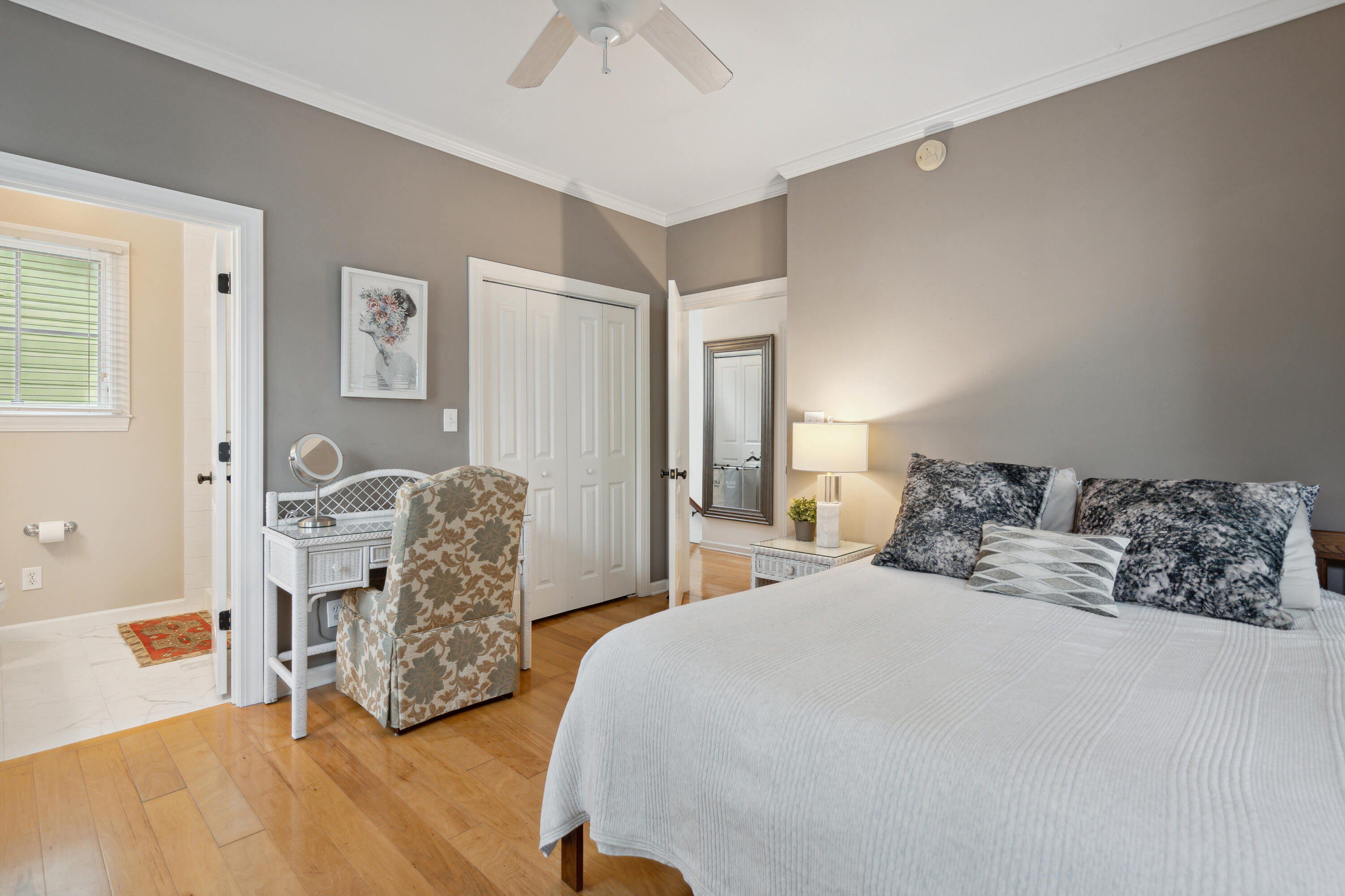 152 Spring Street Unit: E