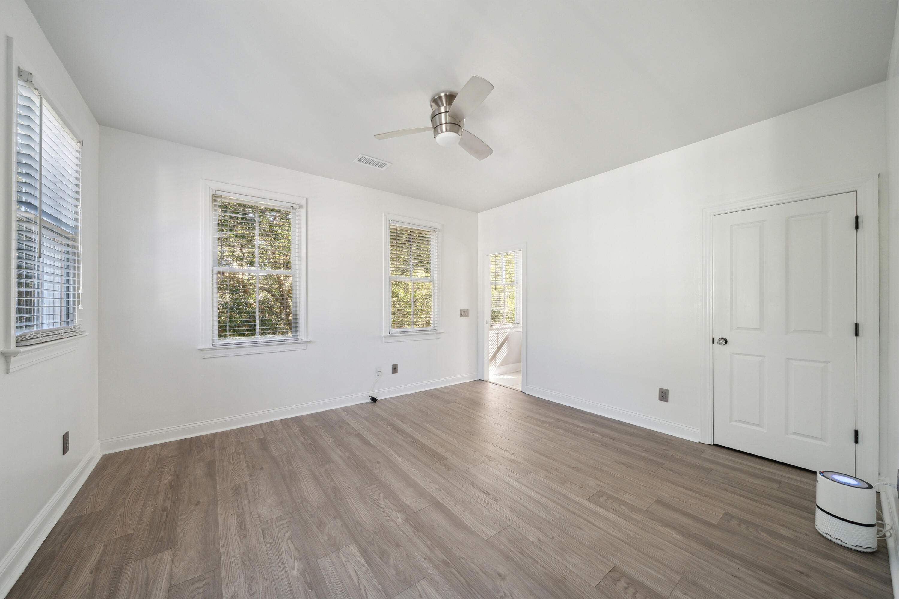 45 Eastlake Road
