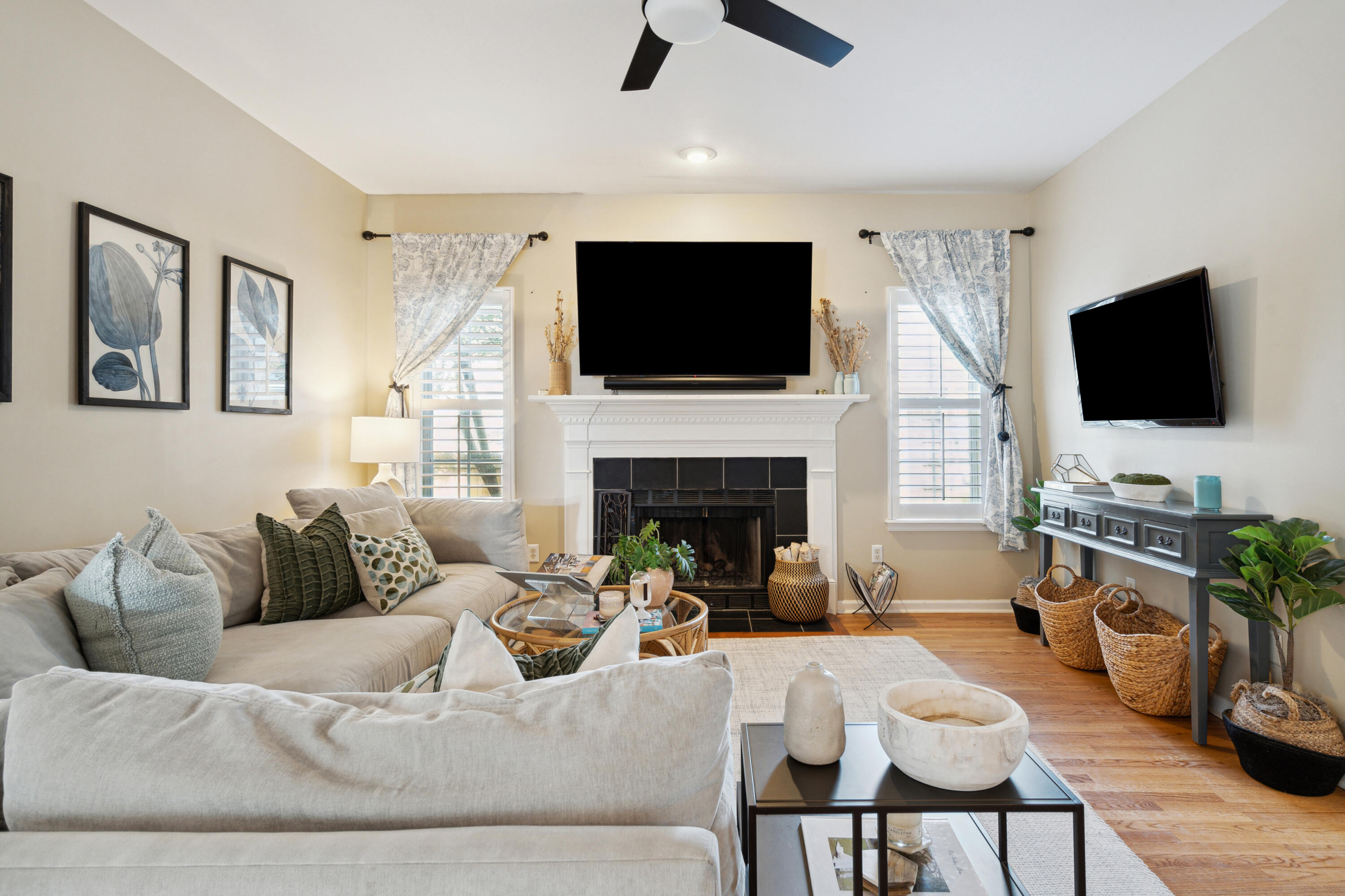 613 Leisure Lane