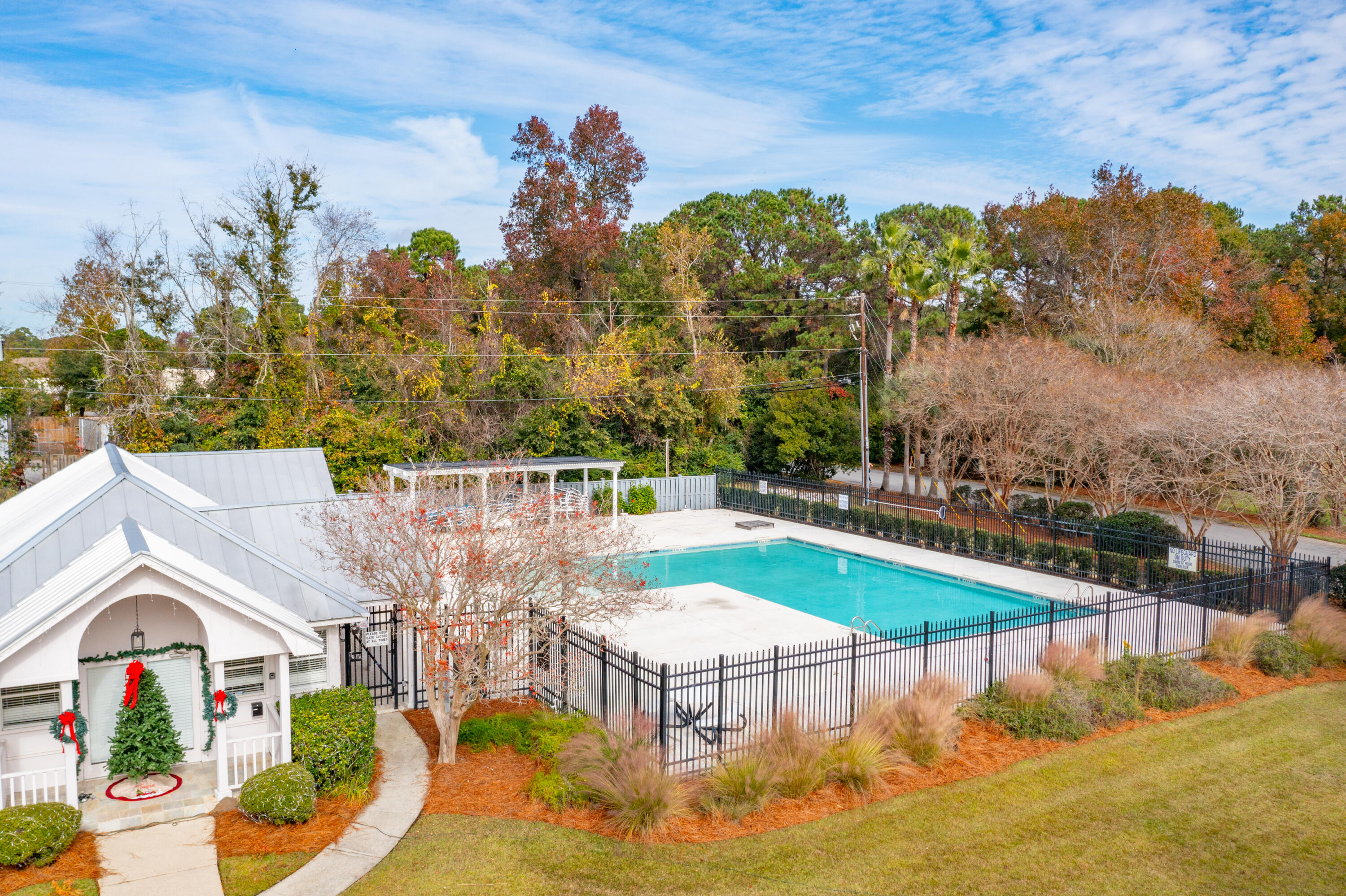 613 Leisure Lane