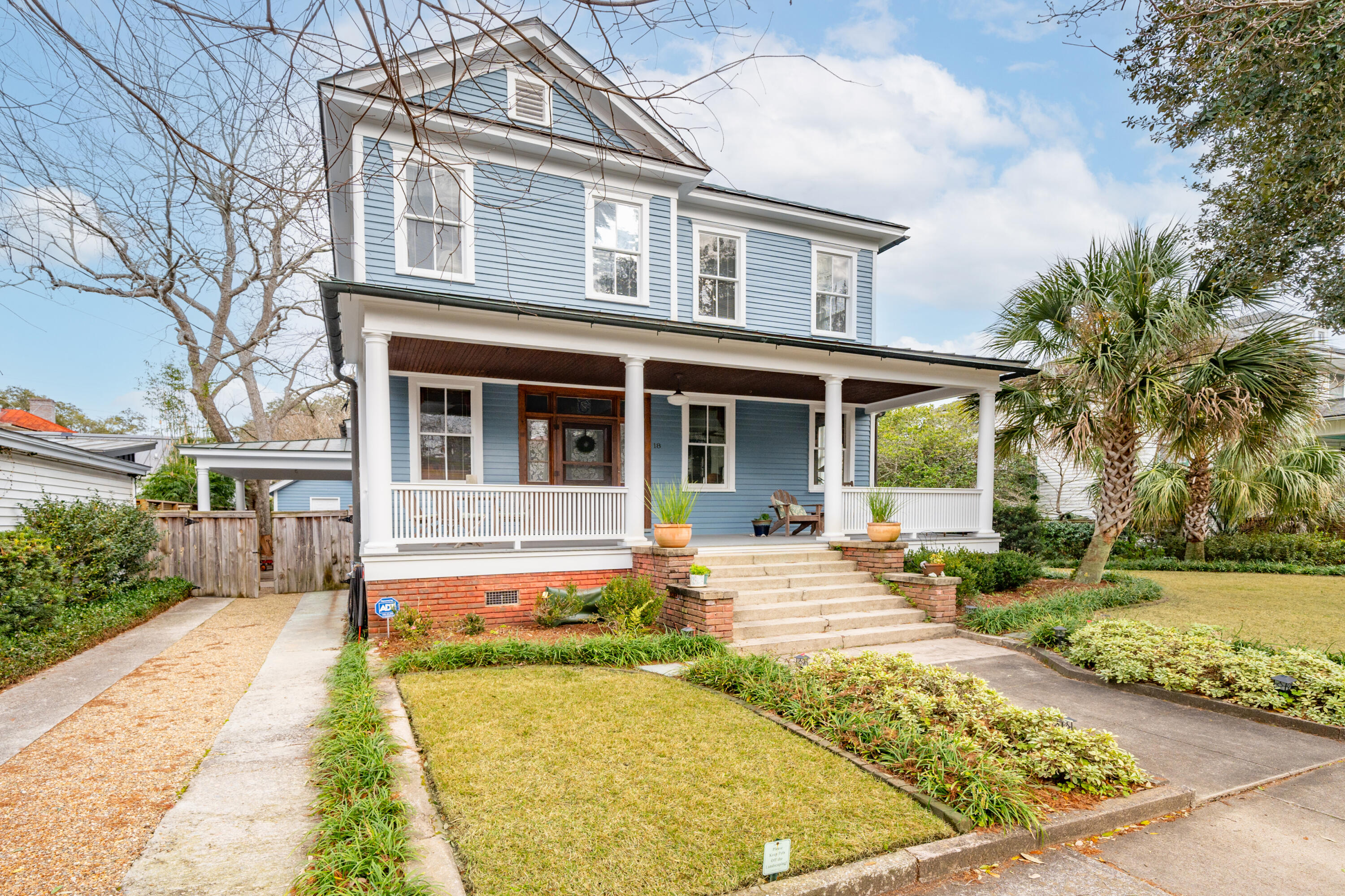 18 Kenilworth Avenue
