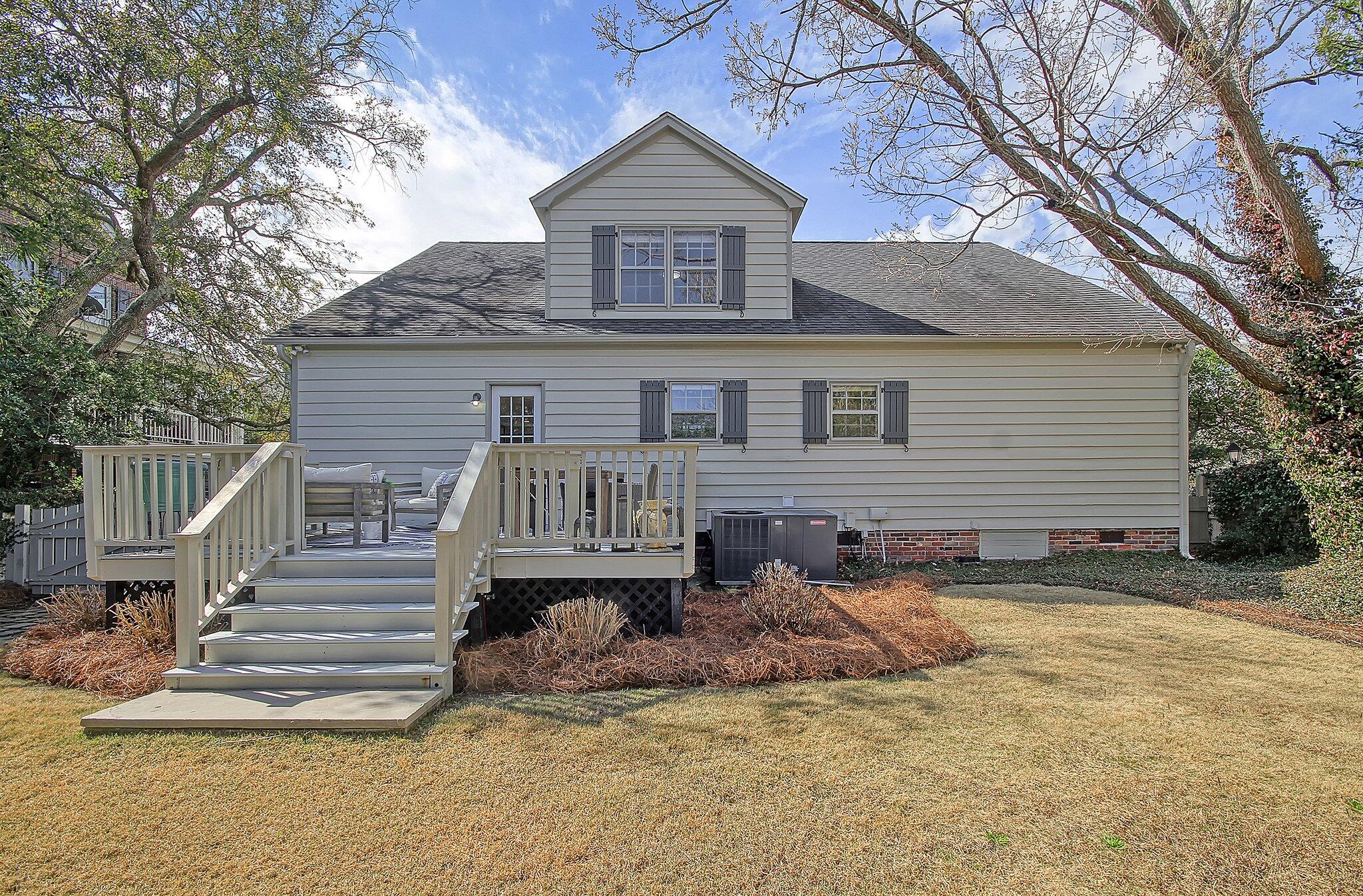 26 Barre Street