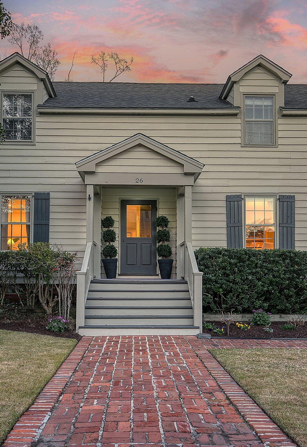26 Barre Street