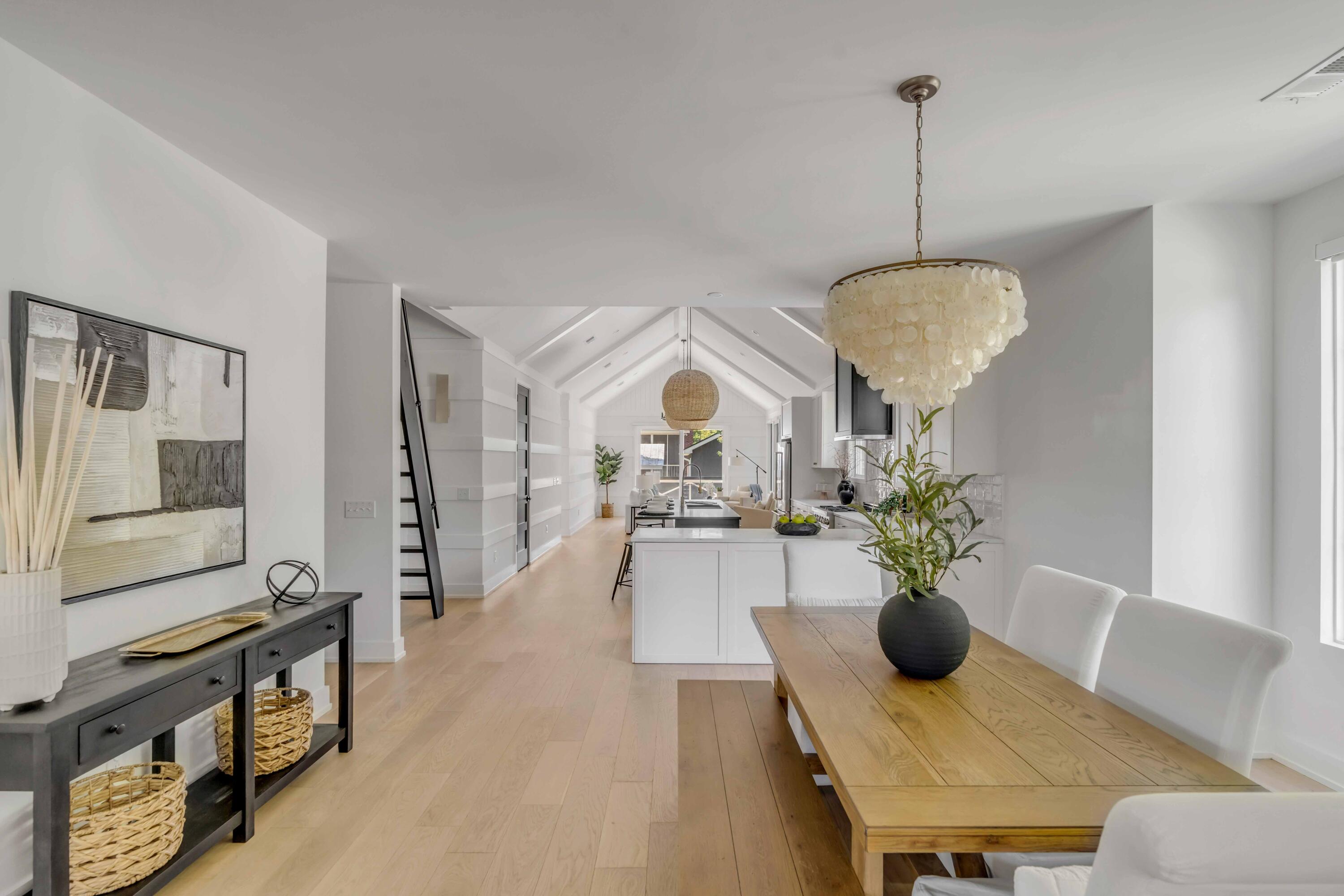 207 Saint Margaret Street