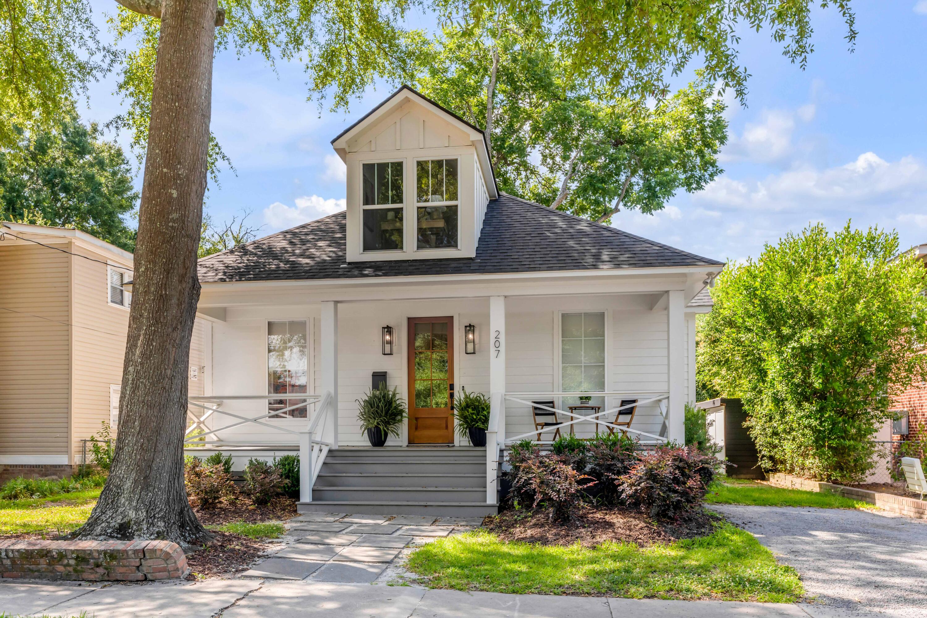 207 Saint Margaret Street