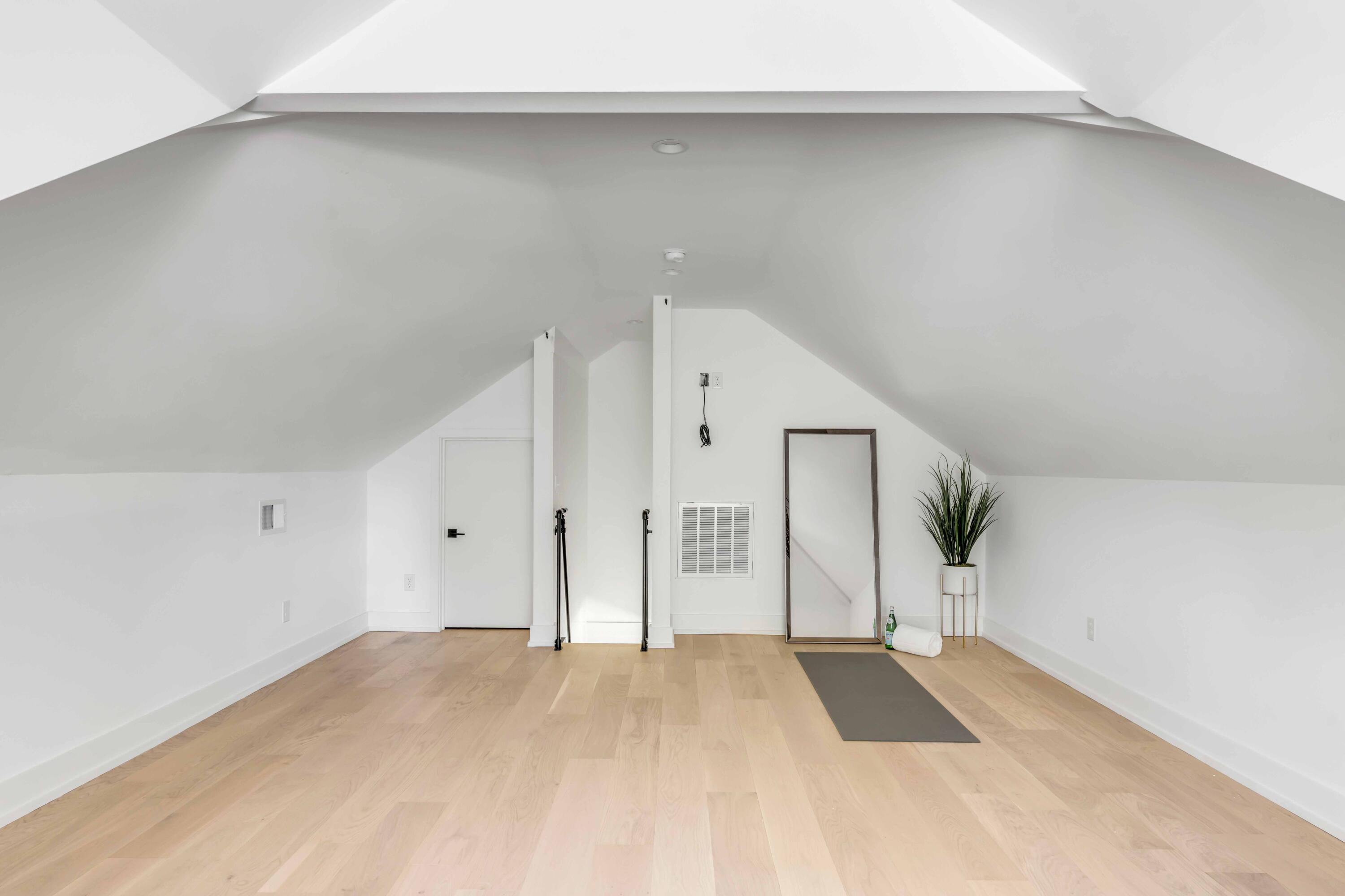 207 Saint Margaret Street