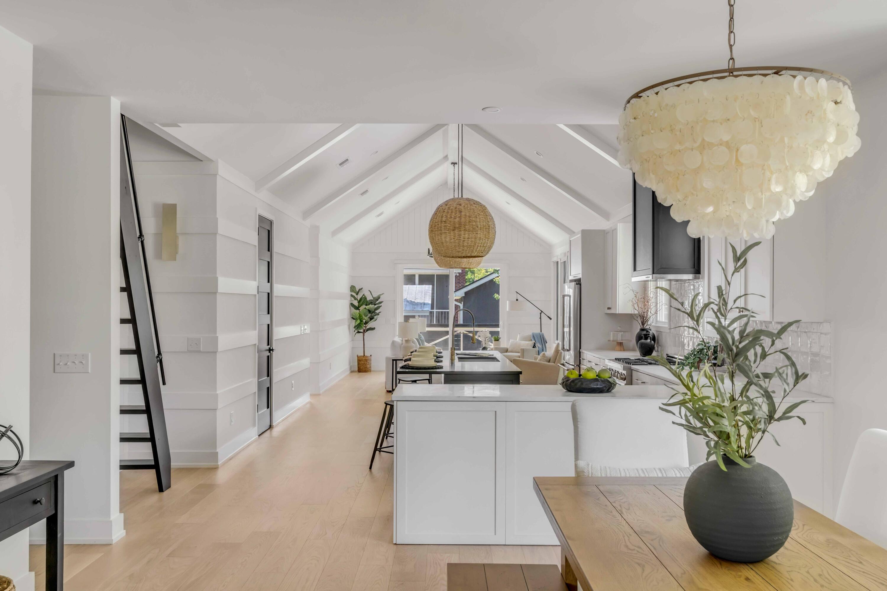 207 Saint Margaret Street