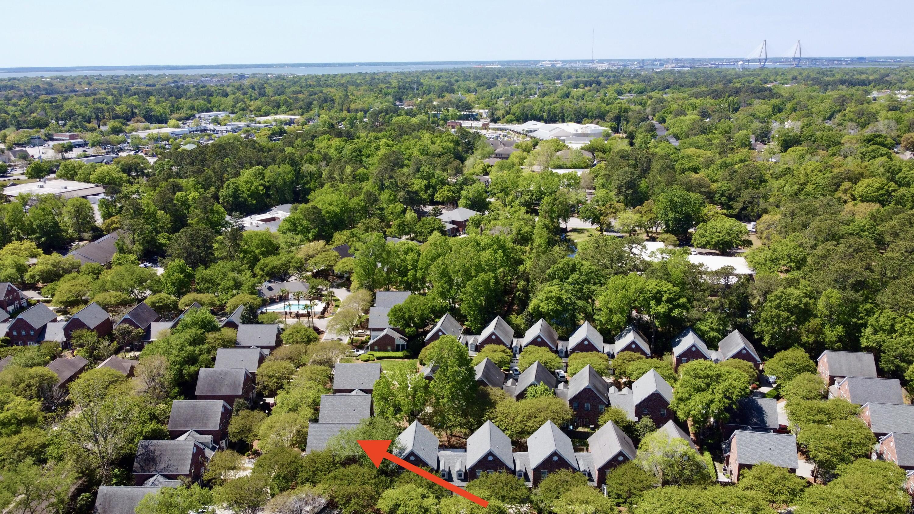 773 Natchez Circle