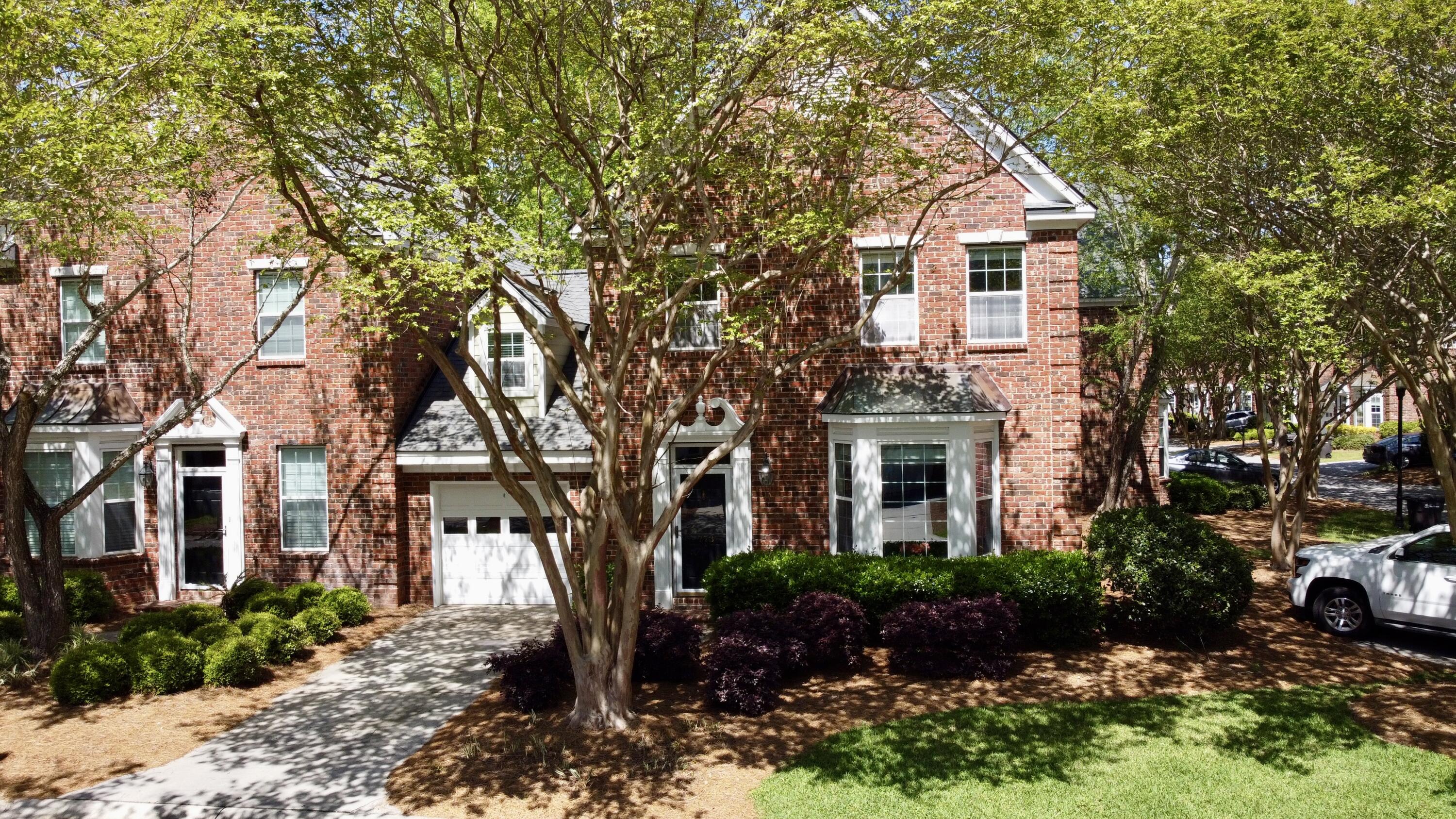 773 Natchez Circle