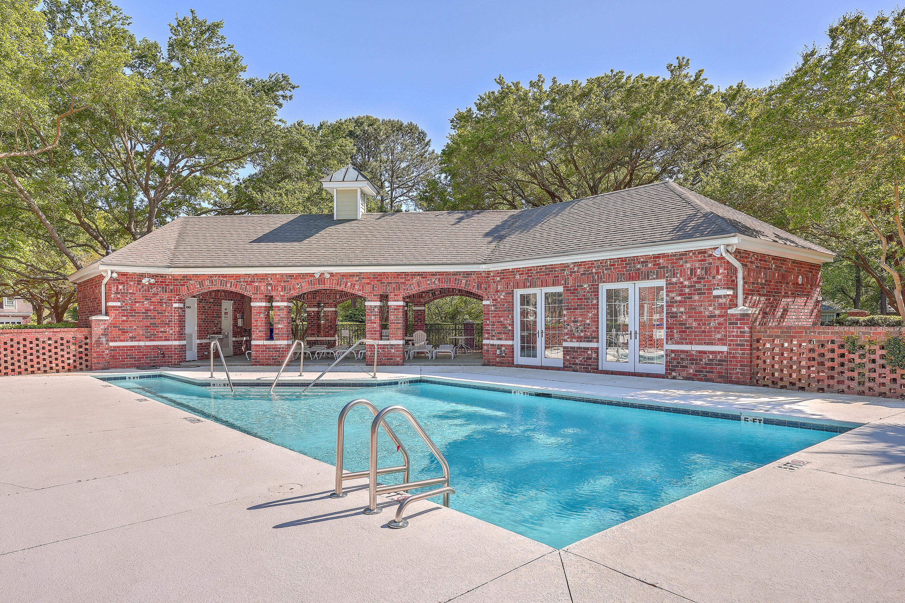 773 Natchez Circle
