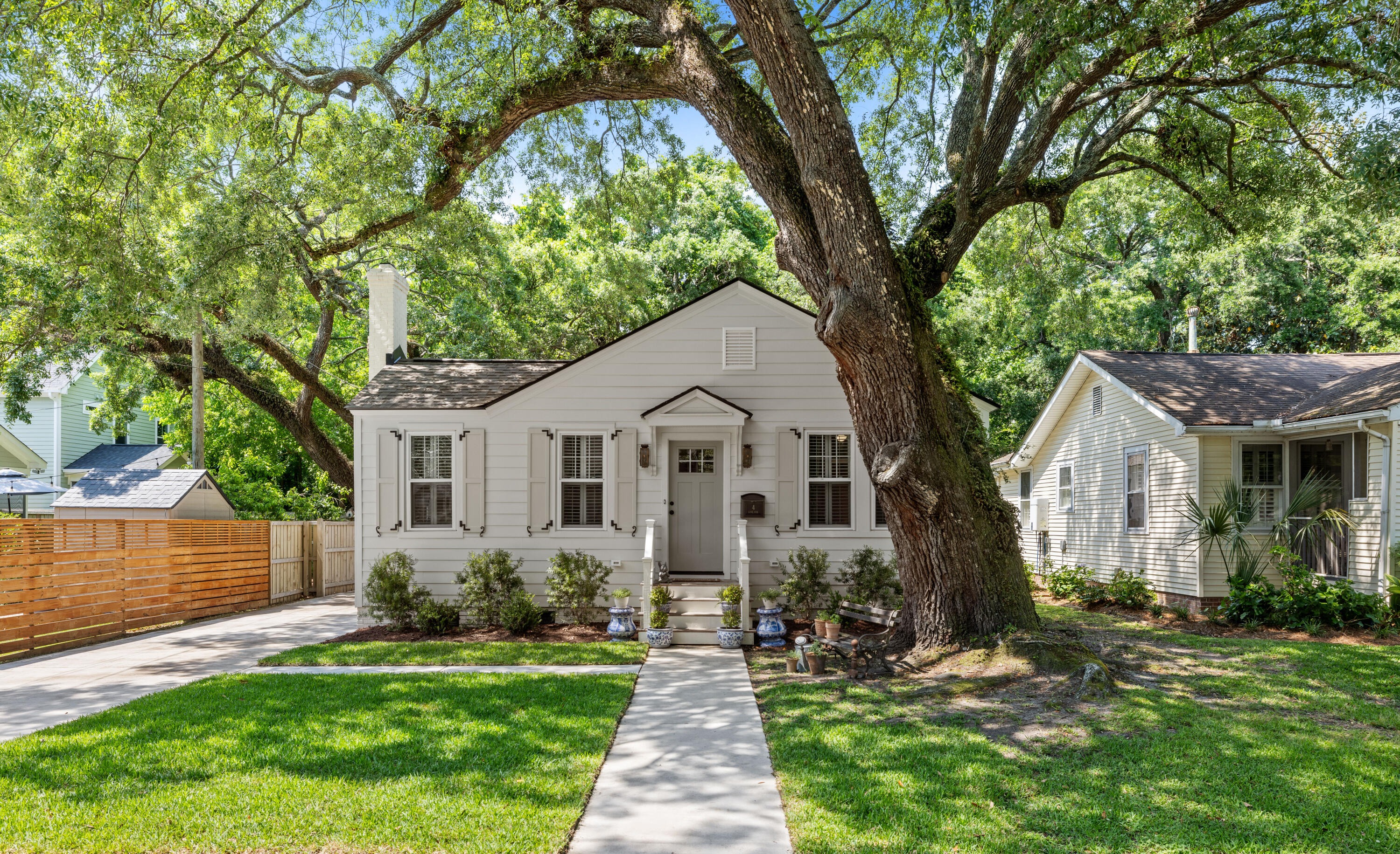 4 Live Oak Avenue