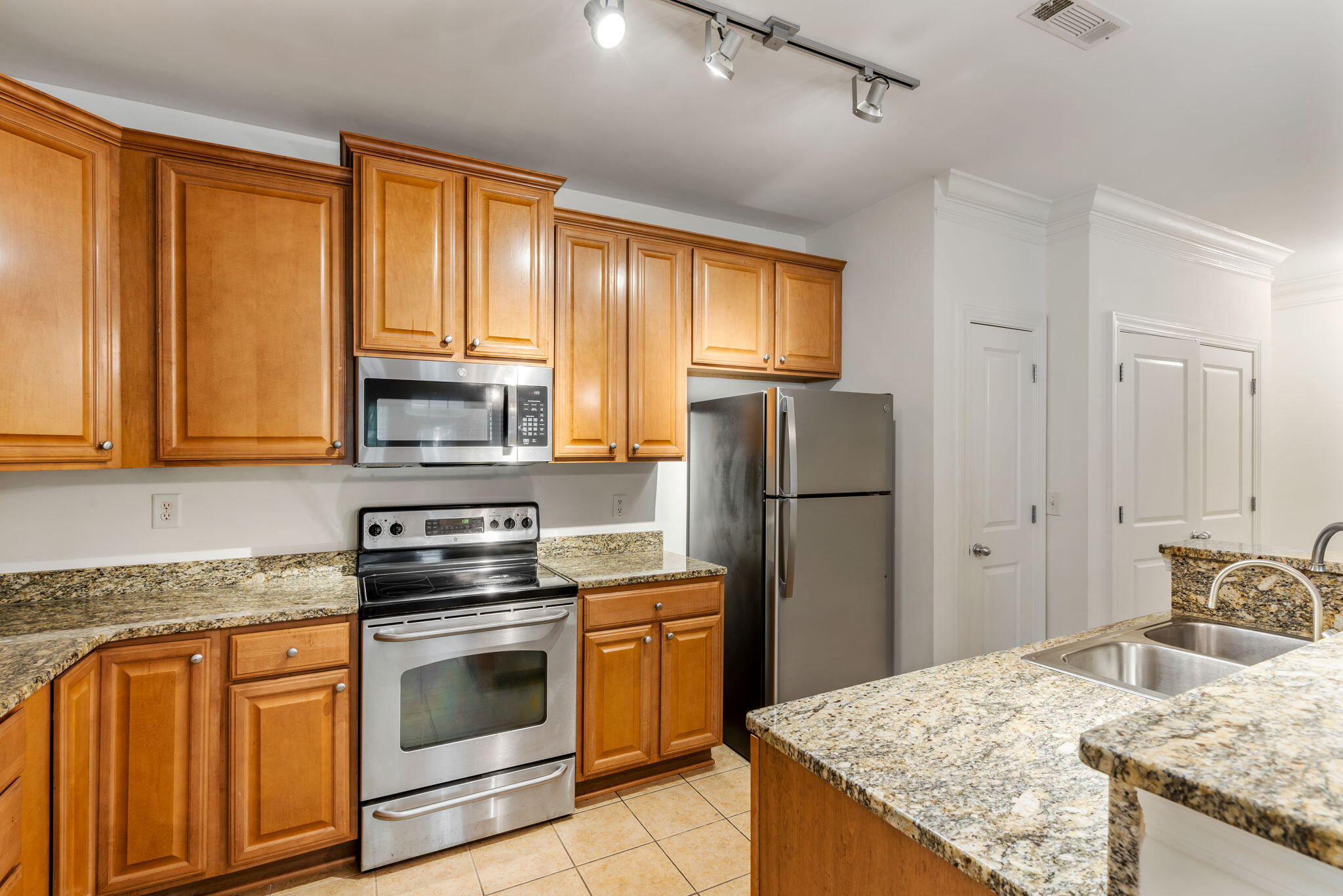 1900 Belle Isle Avenue # 105