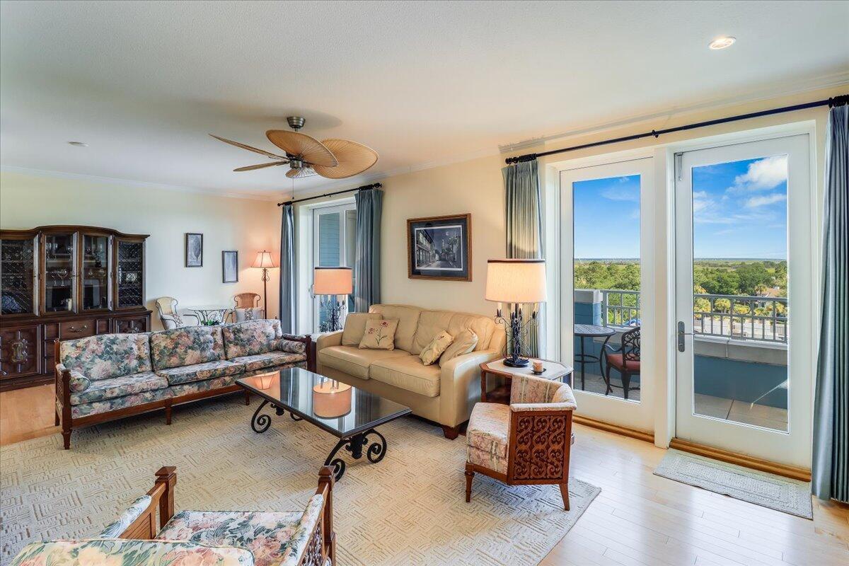 5804 Palmetto Drive # 504 Unit: A-504