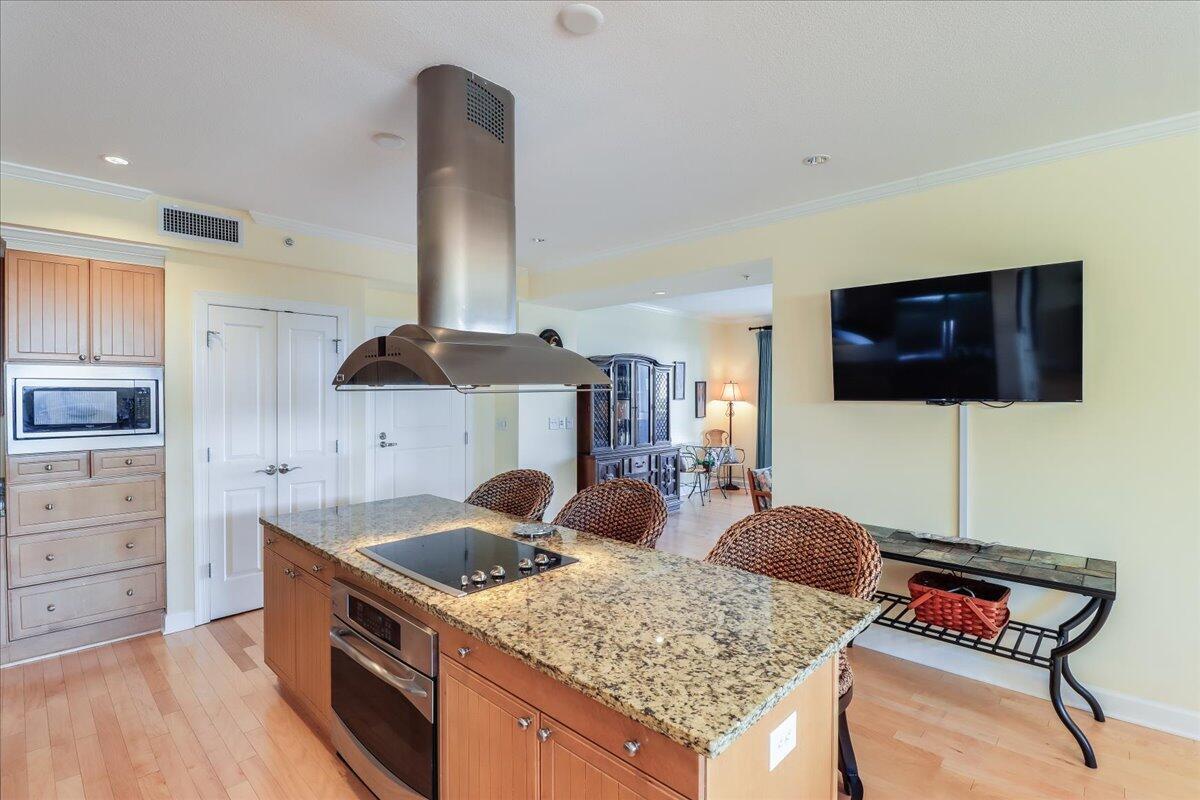 5804 Palmetto Drive # 504 Unit: A-504