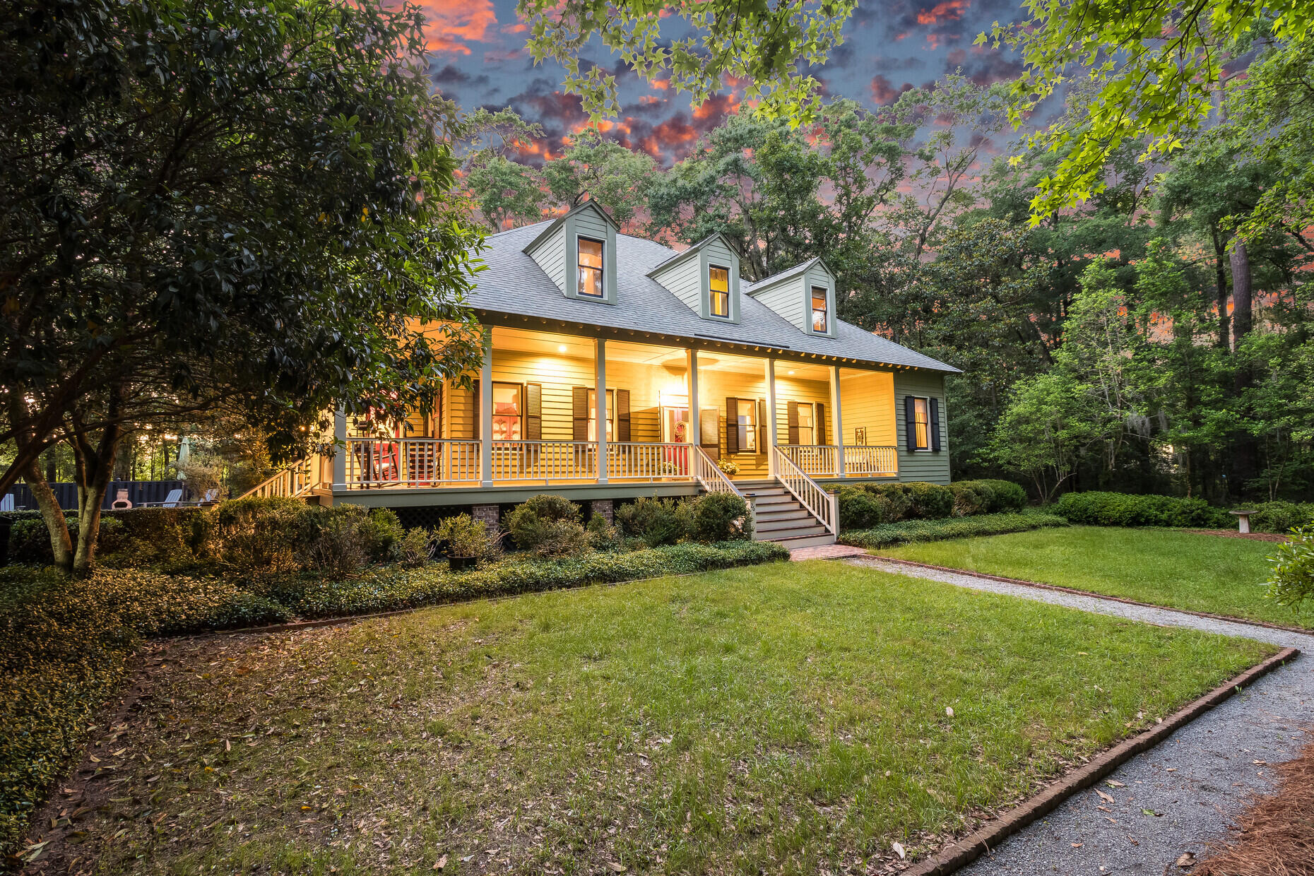 26 Middleton Oaks Road