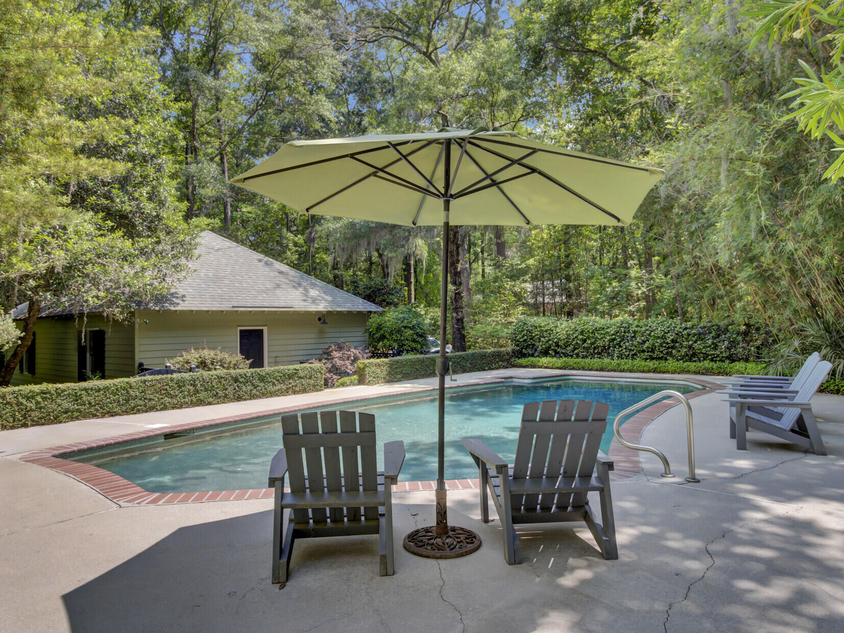 26 Middleton Oaks Road