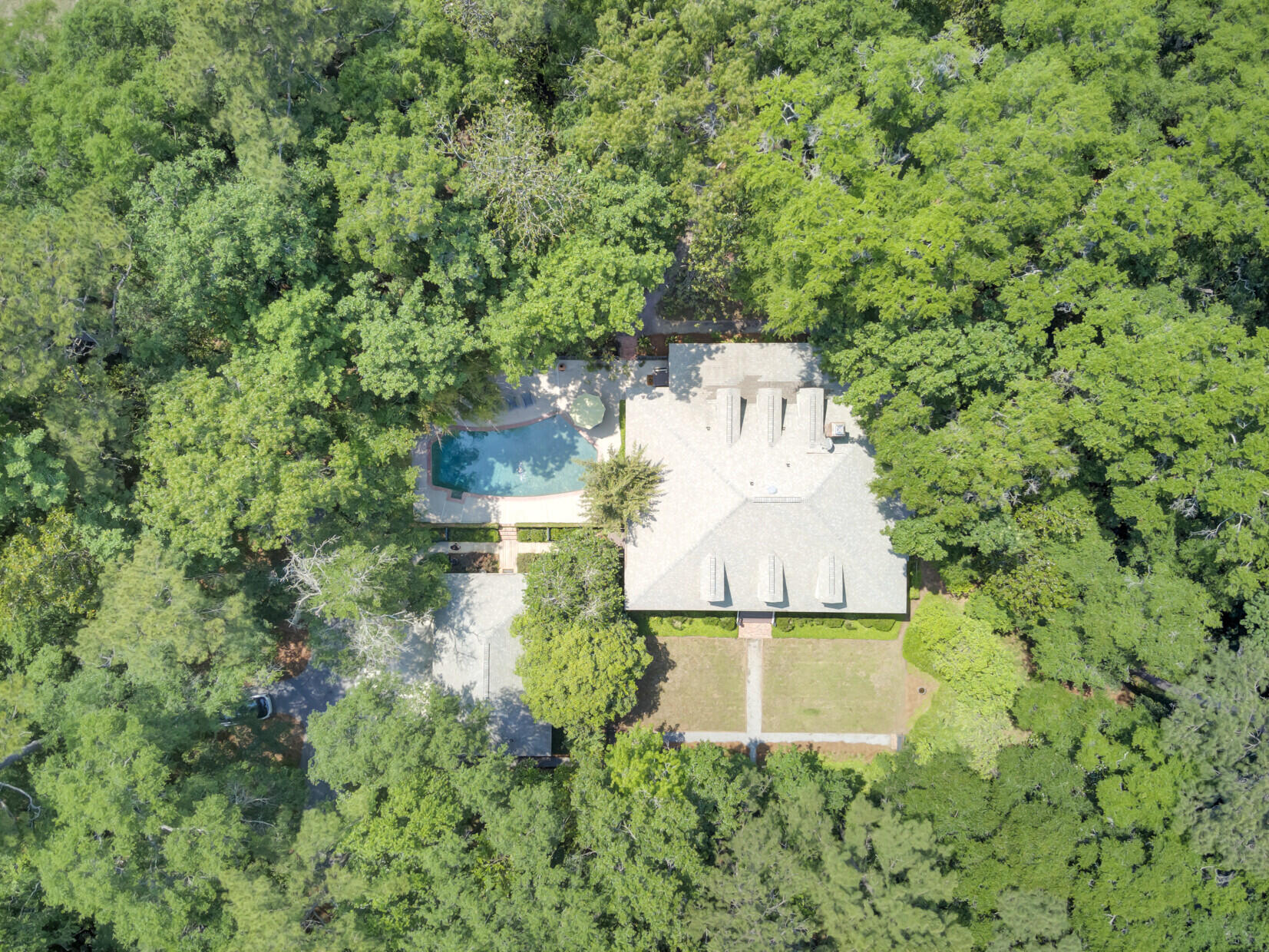 26 Middleton Oaks Road
