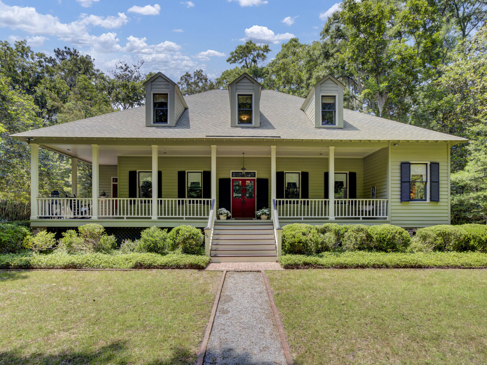 26 Middleton Oaks Road