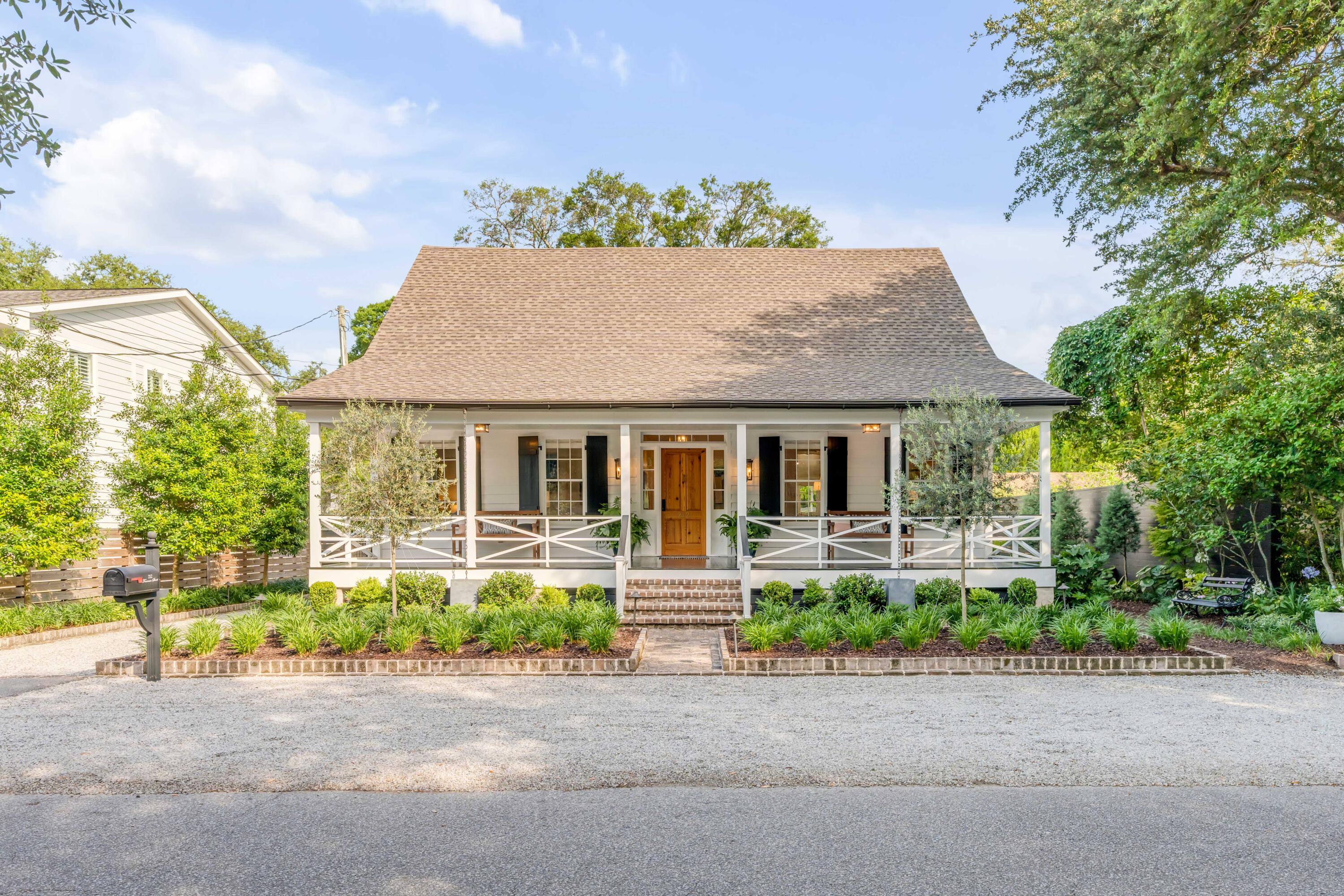 212 Freeman Street