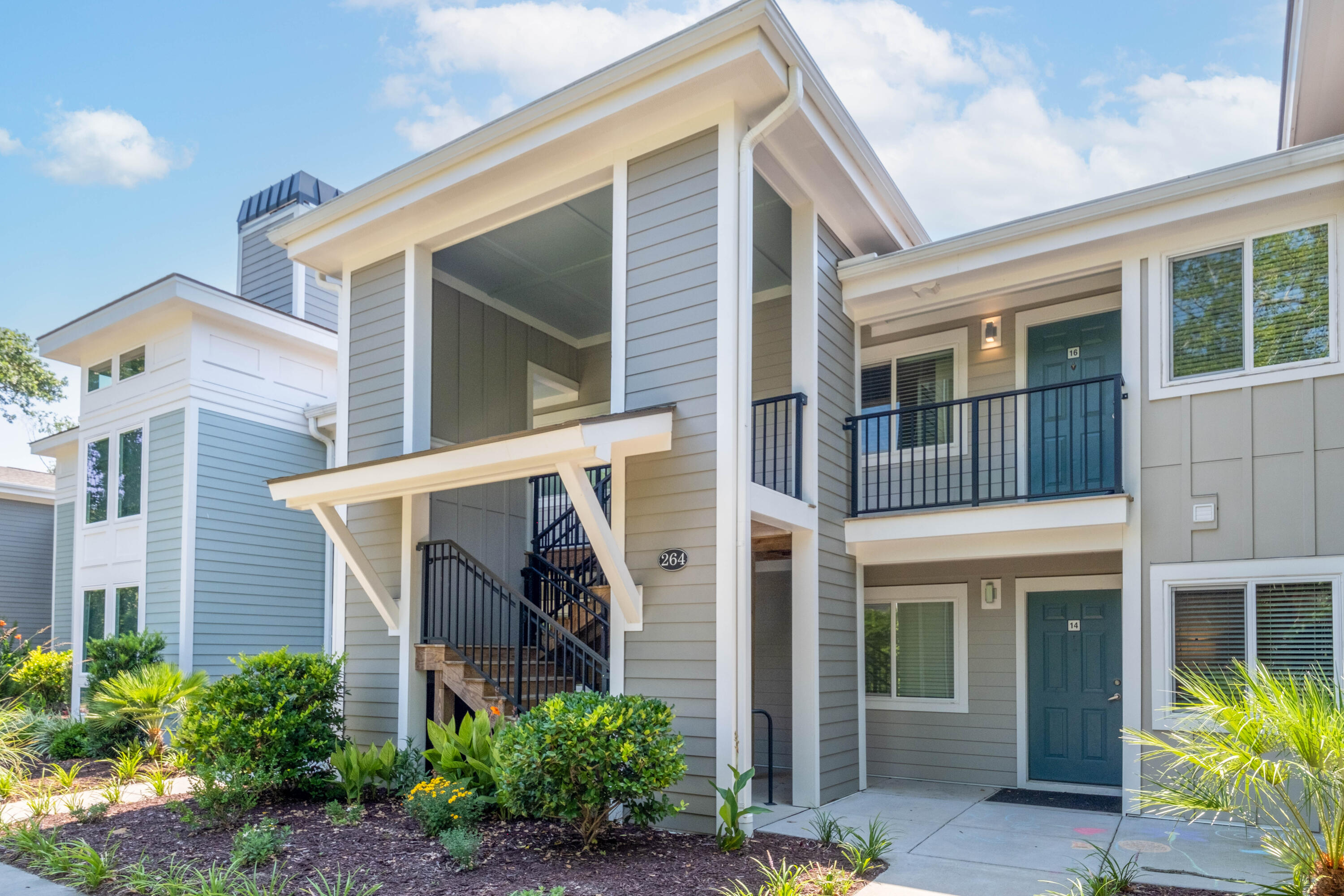 264 Alexandra Drive # 16