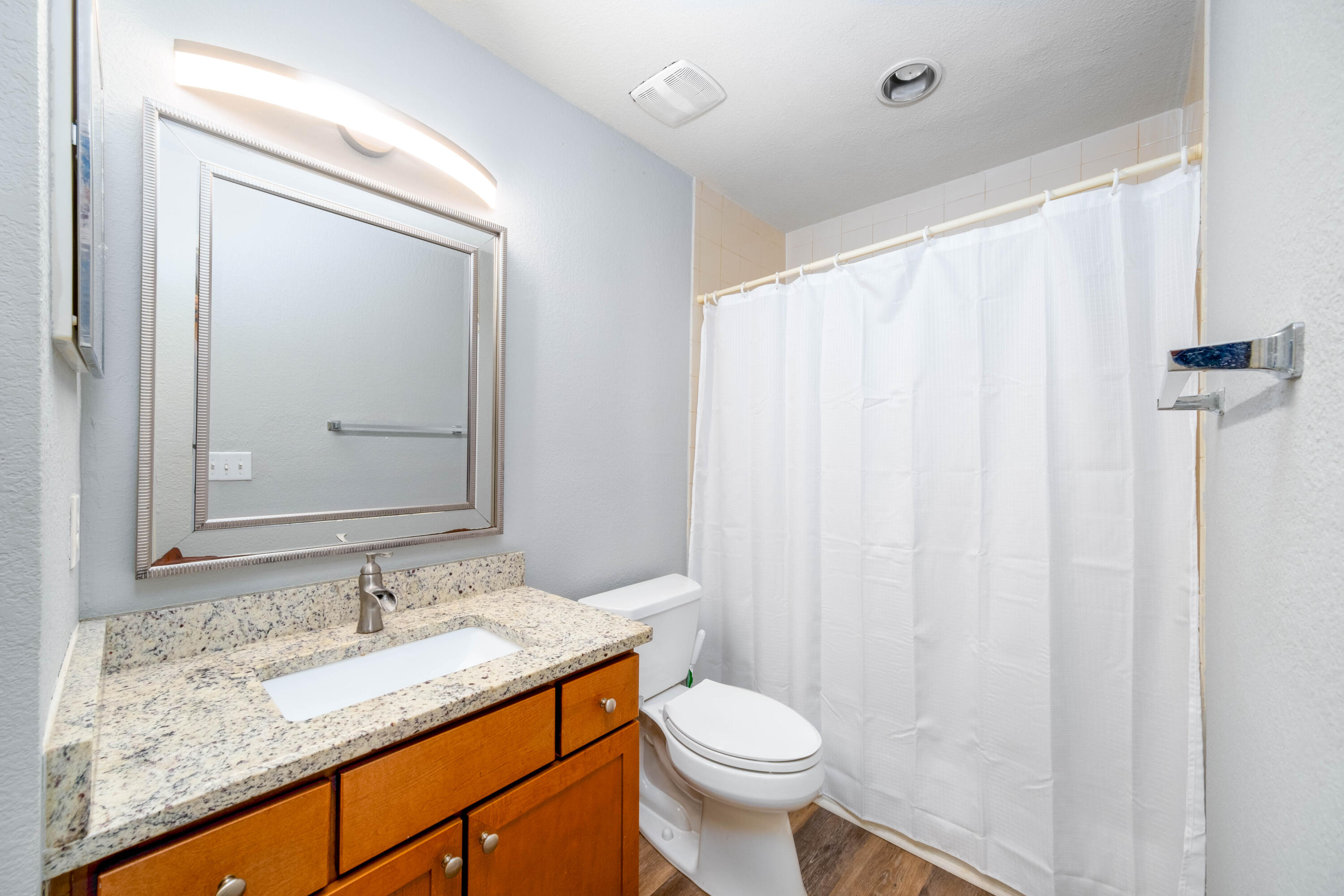 264 Alexandra Drive # 16