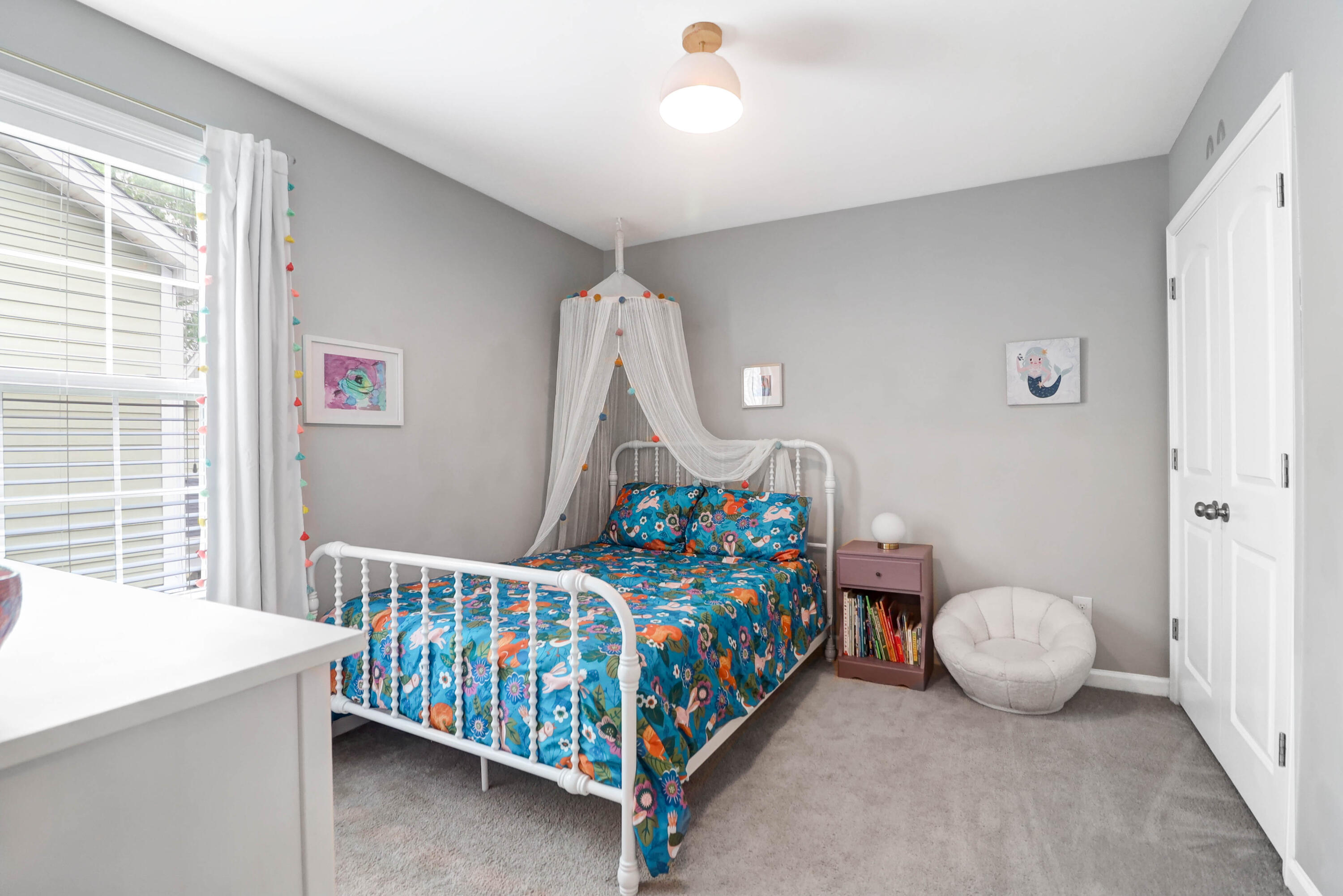 3166 Riverine View