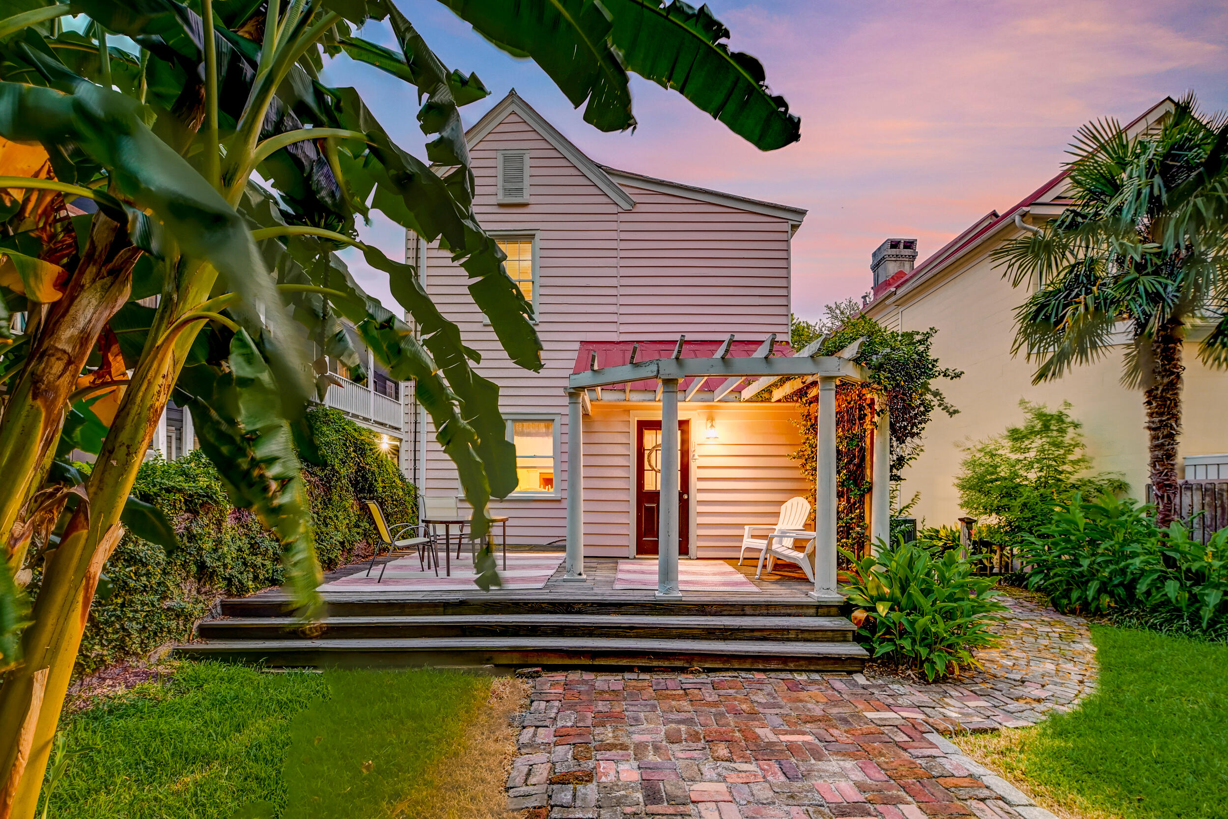 68 Bogard Street