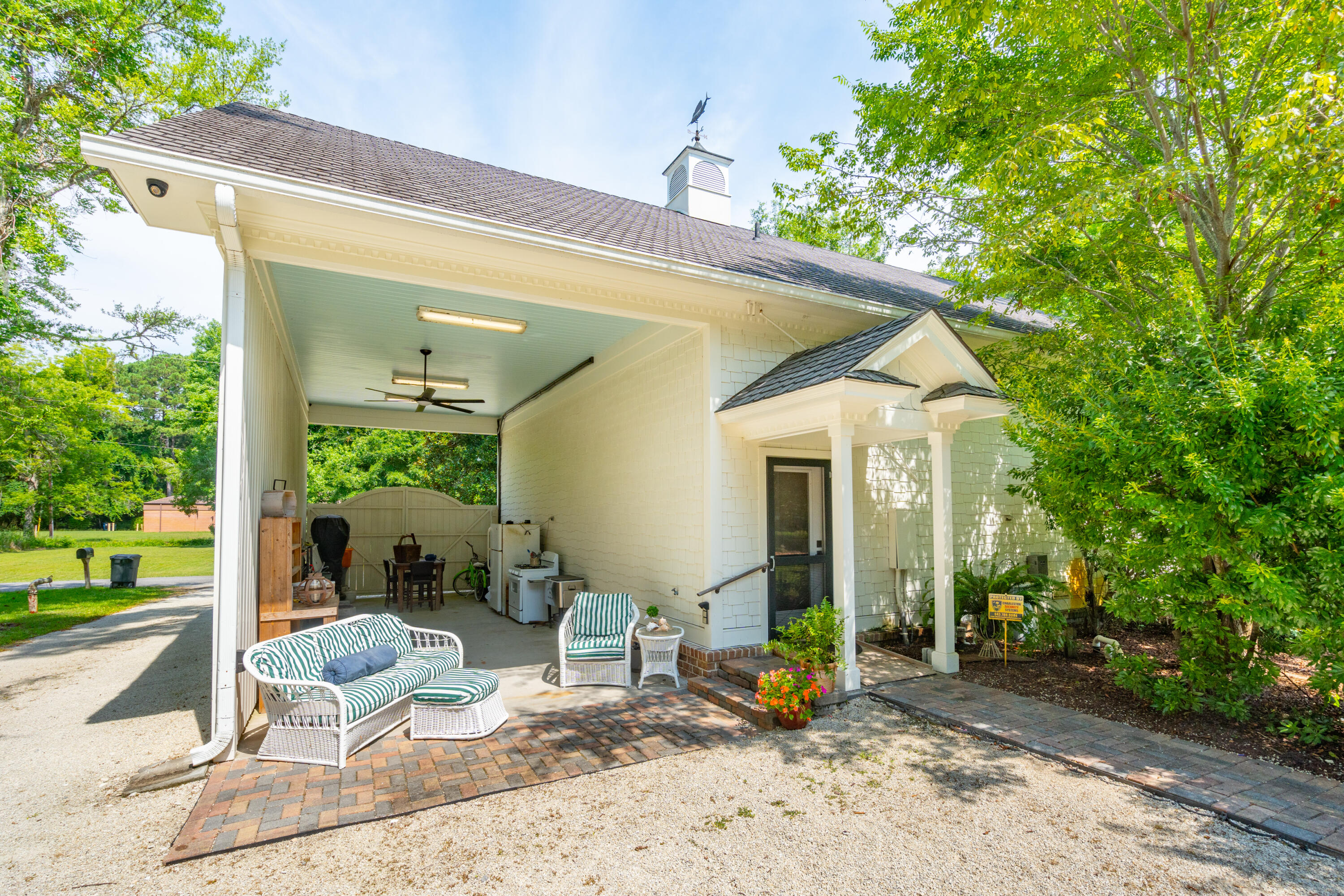 941 Pinckney Street, McClellanville
