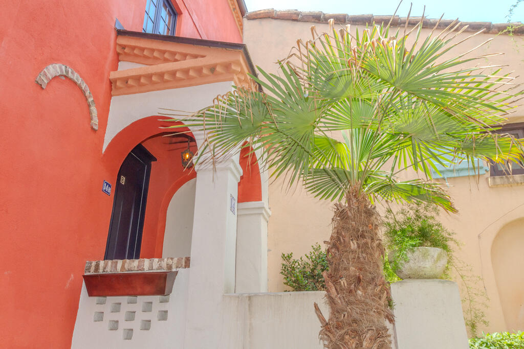 14 Catfiddle Street