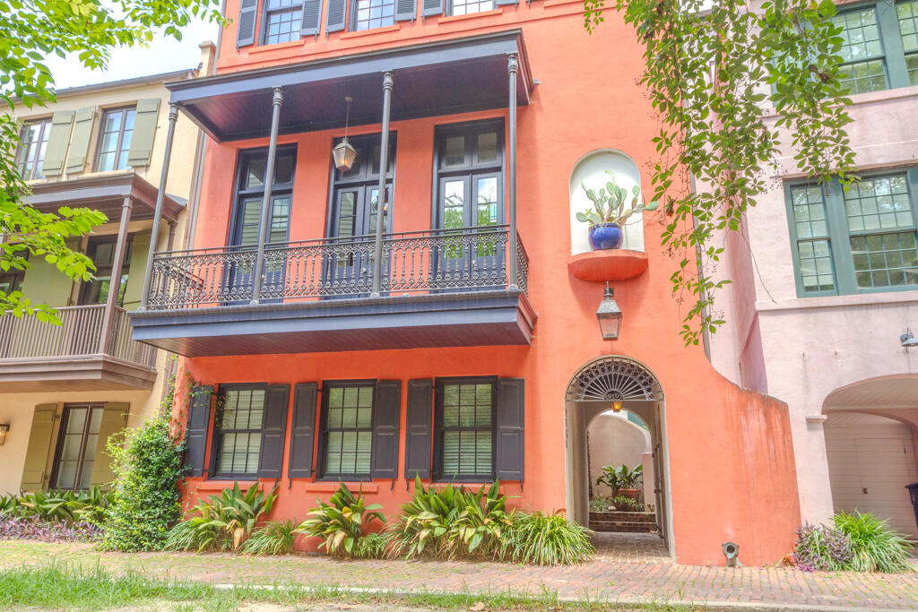 14 Catfiddle Street