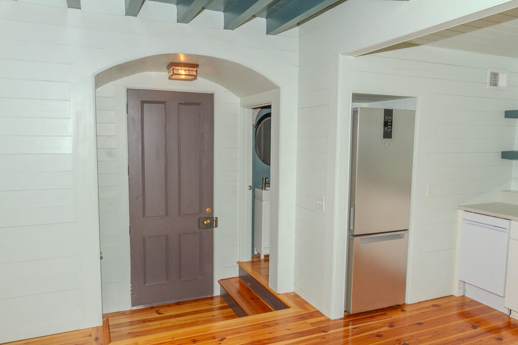 14 Catfiddle Street