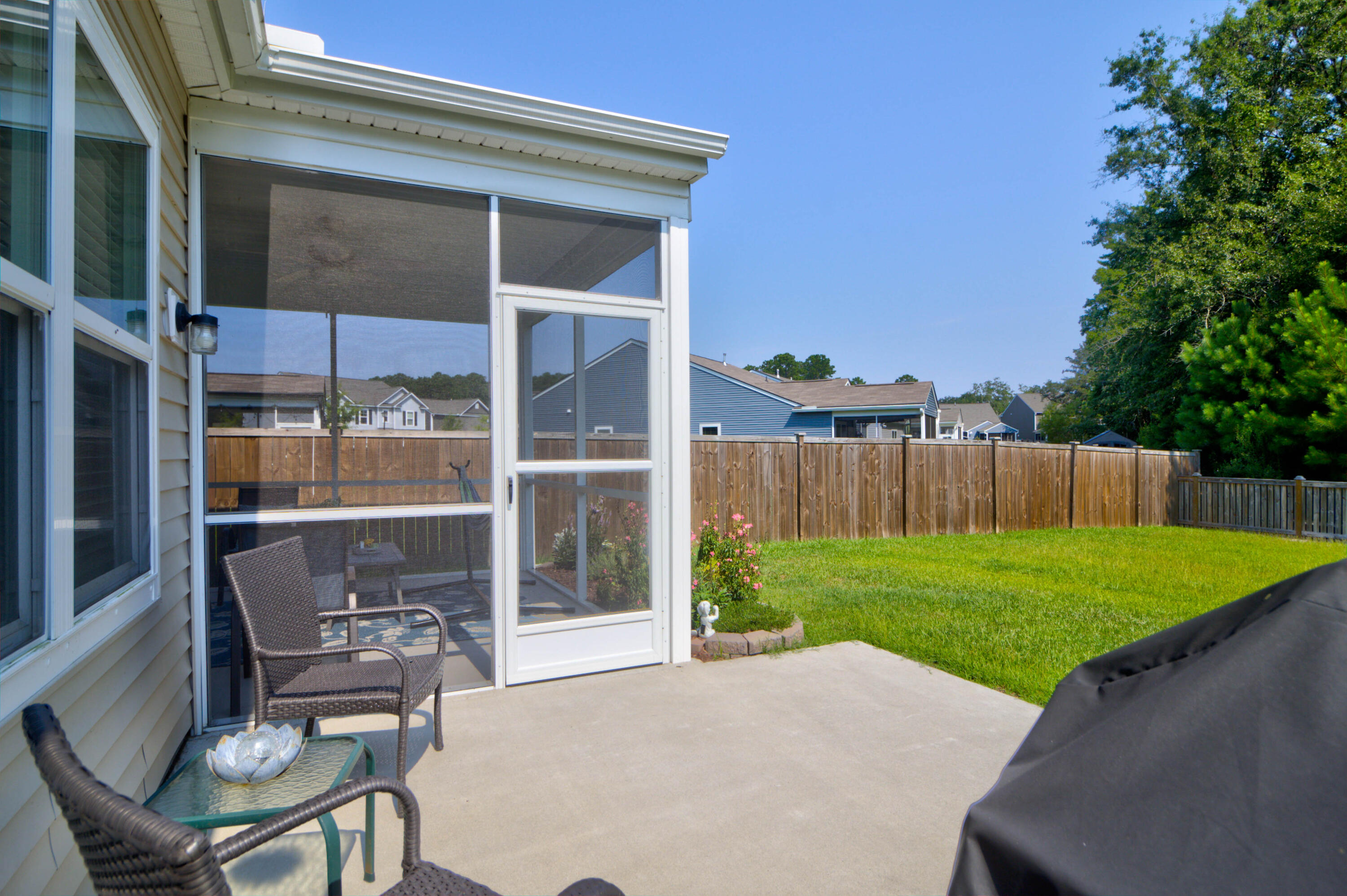 2105 Rowan Road
