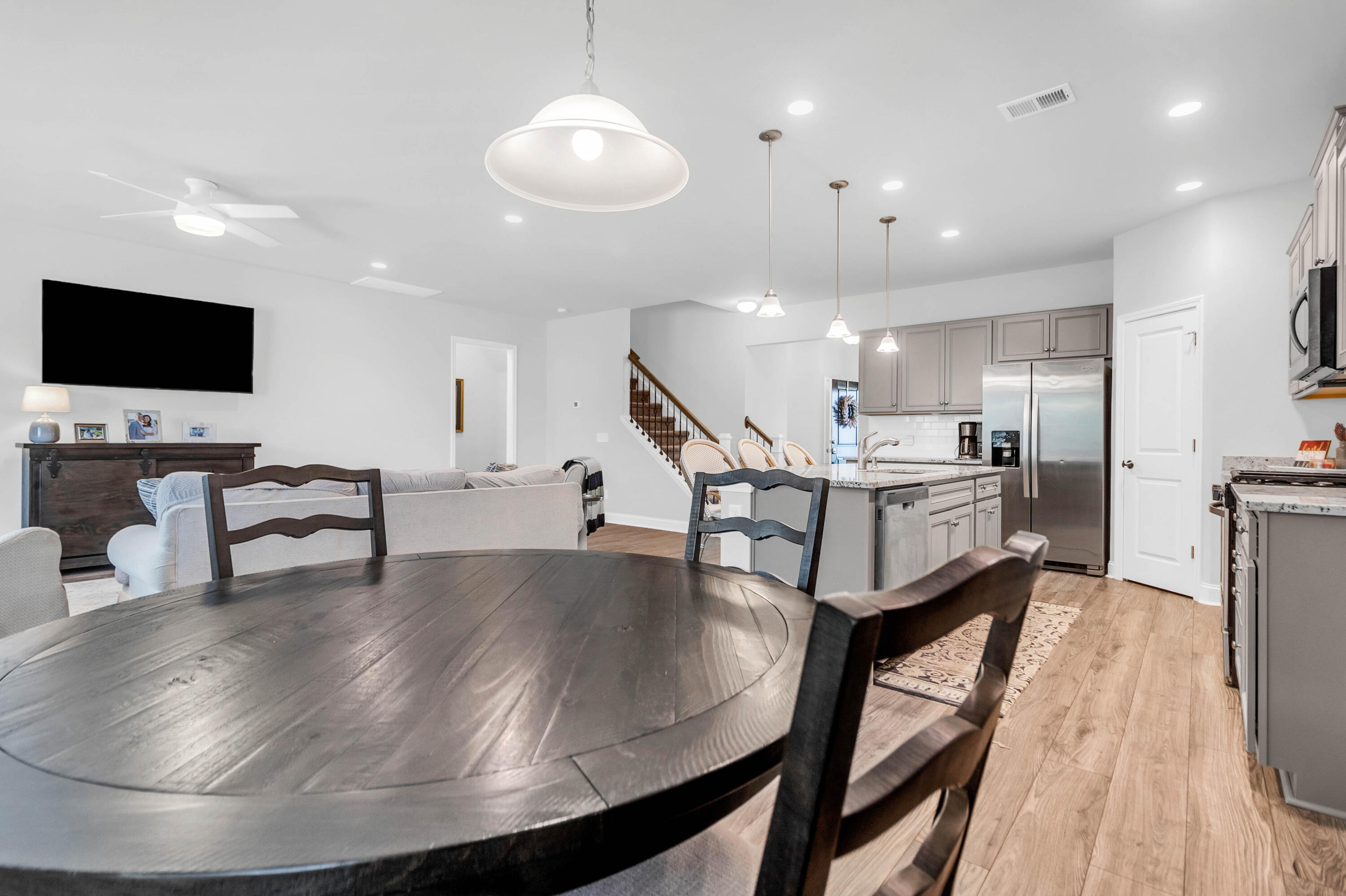 2105 Rowan Road