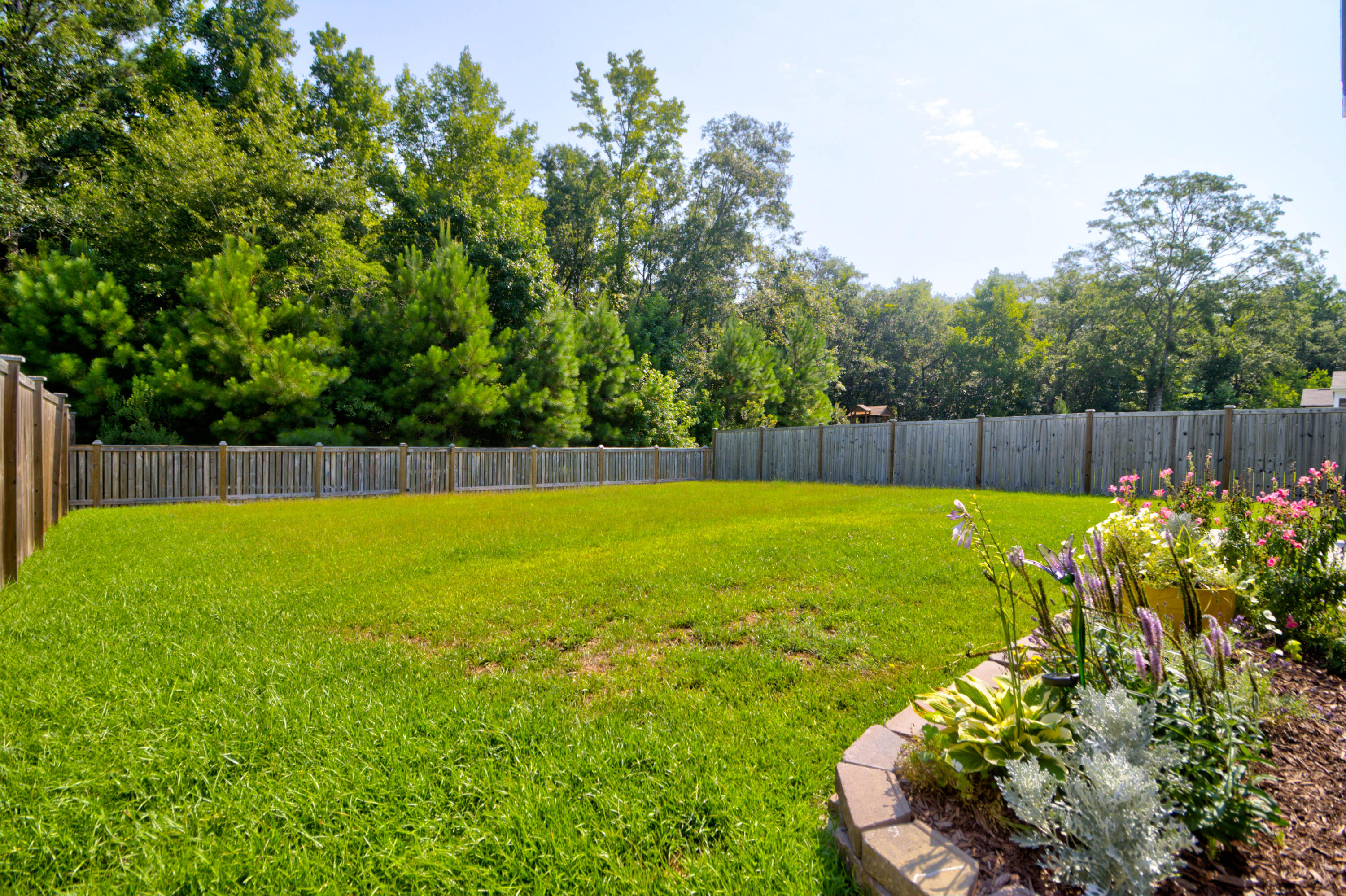 2105 Rowan Road
