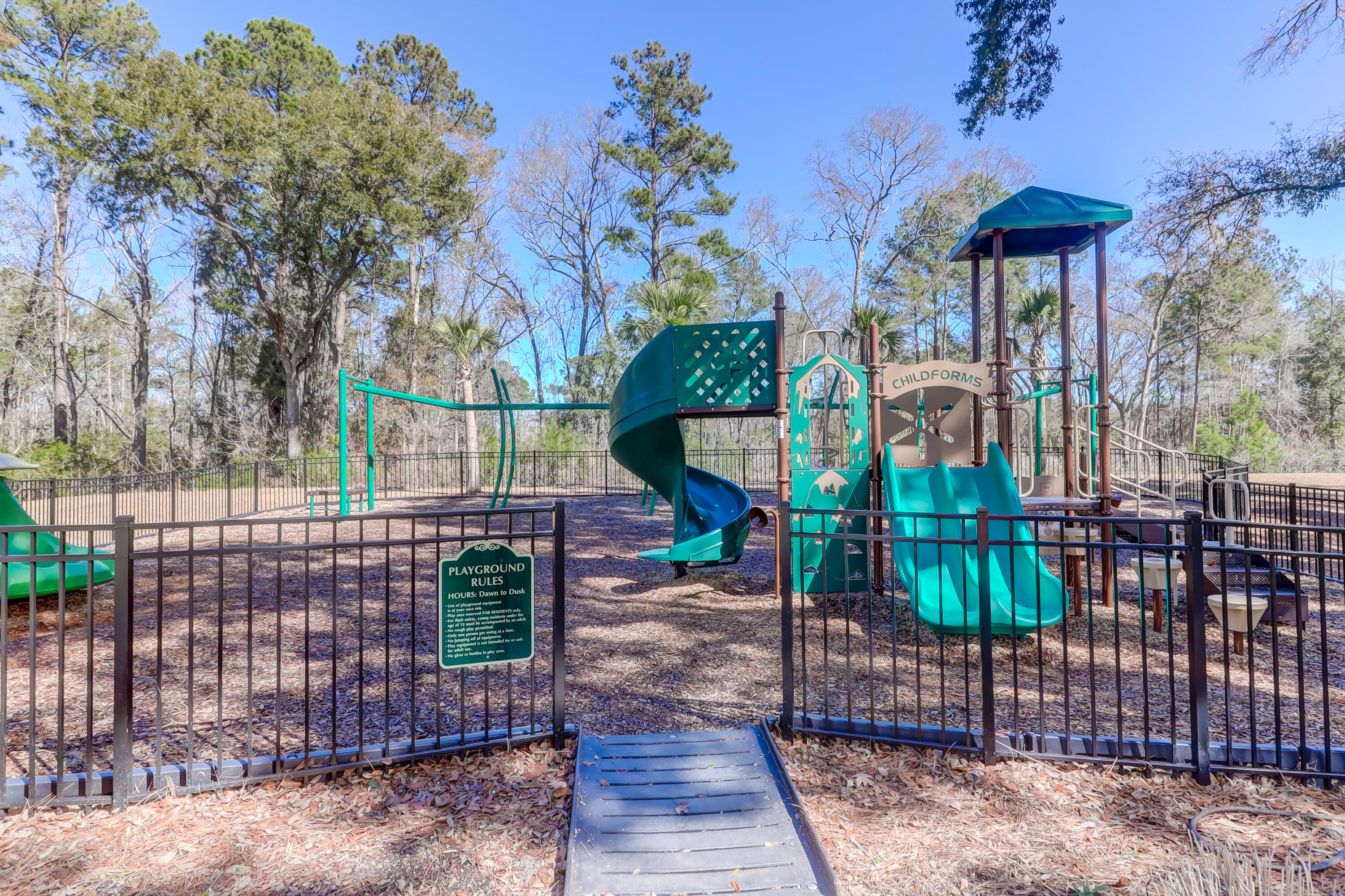 2105 Rowan Road