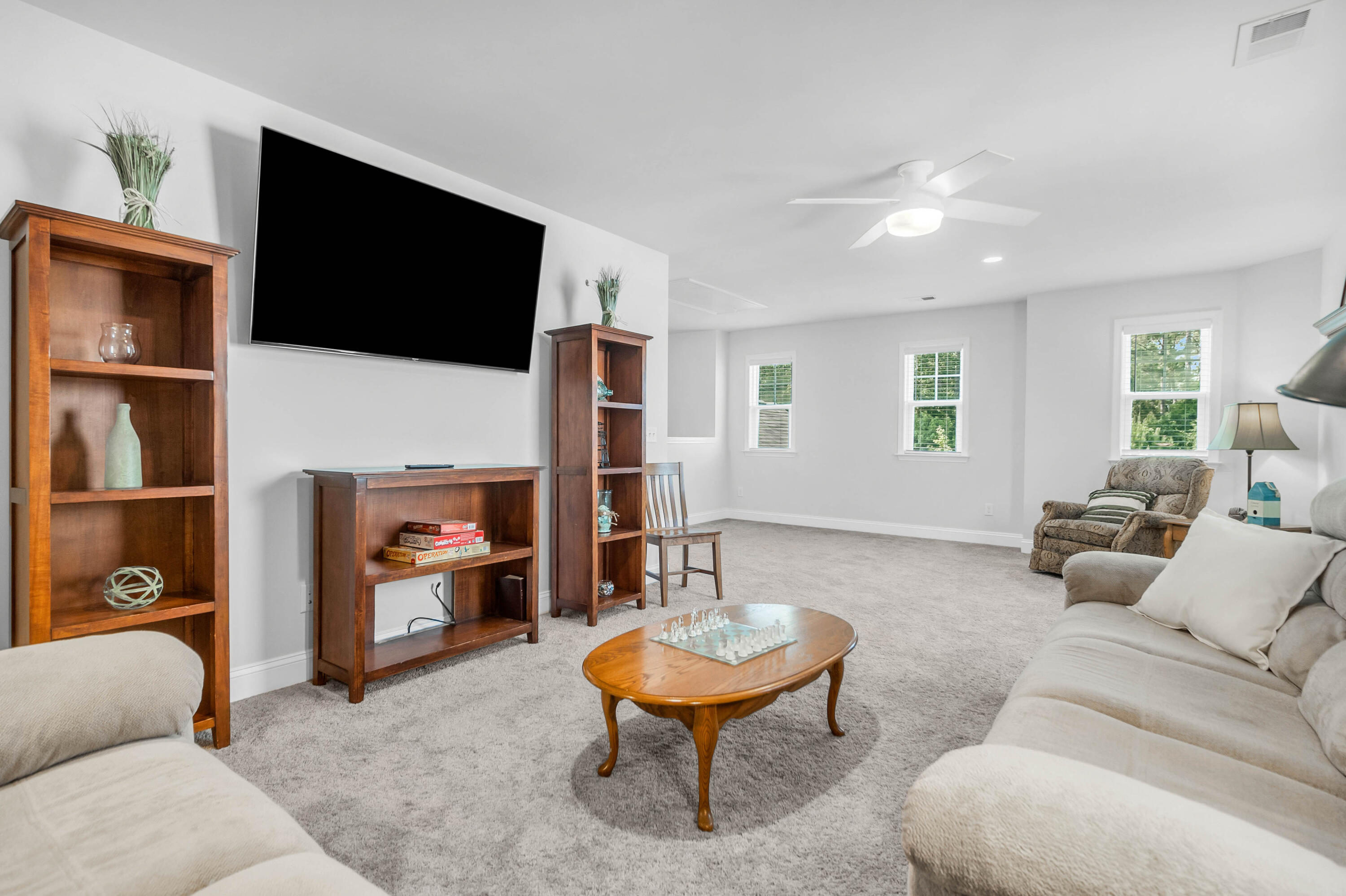 2105 Rowan Road