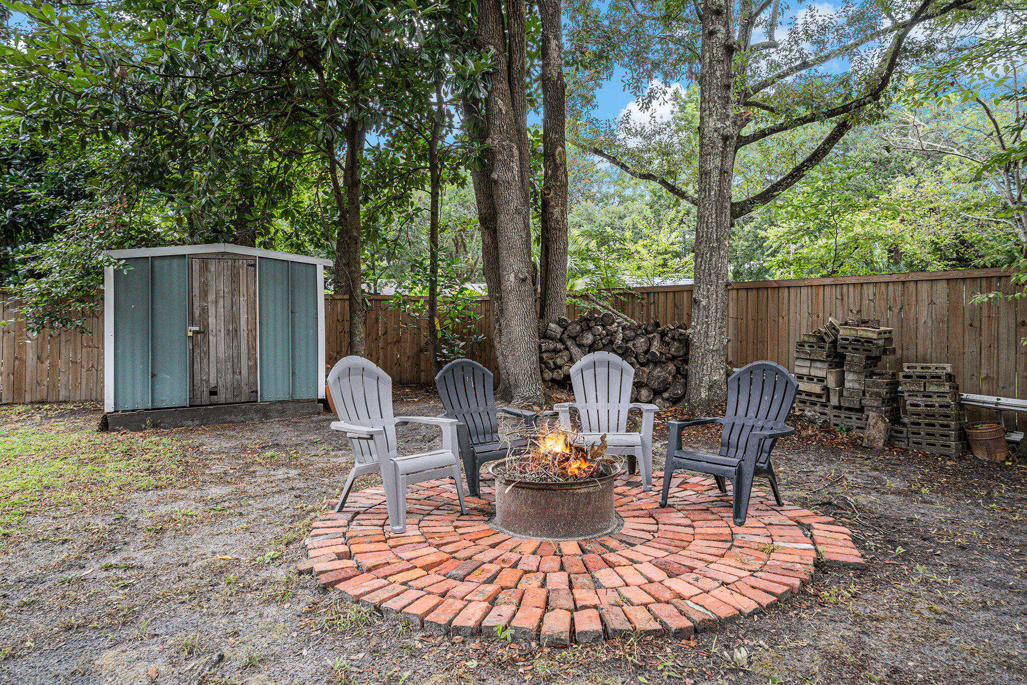 1249 Wisteria Road