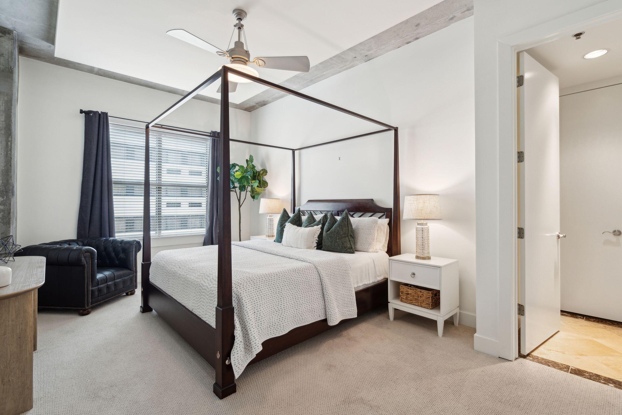150 Bee Street # 515