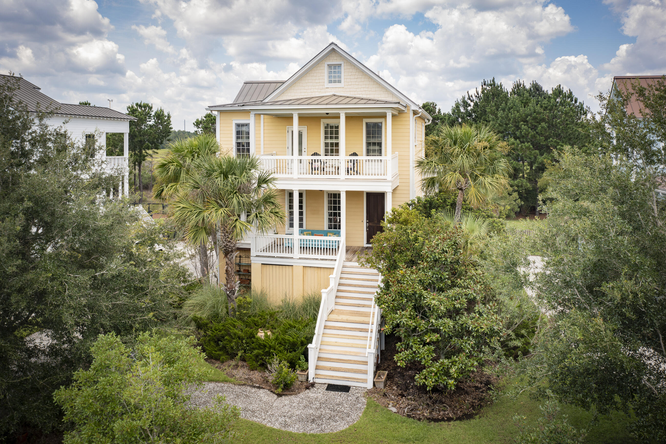 1305 Chardon Commons