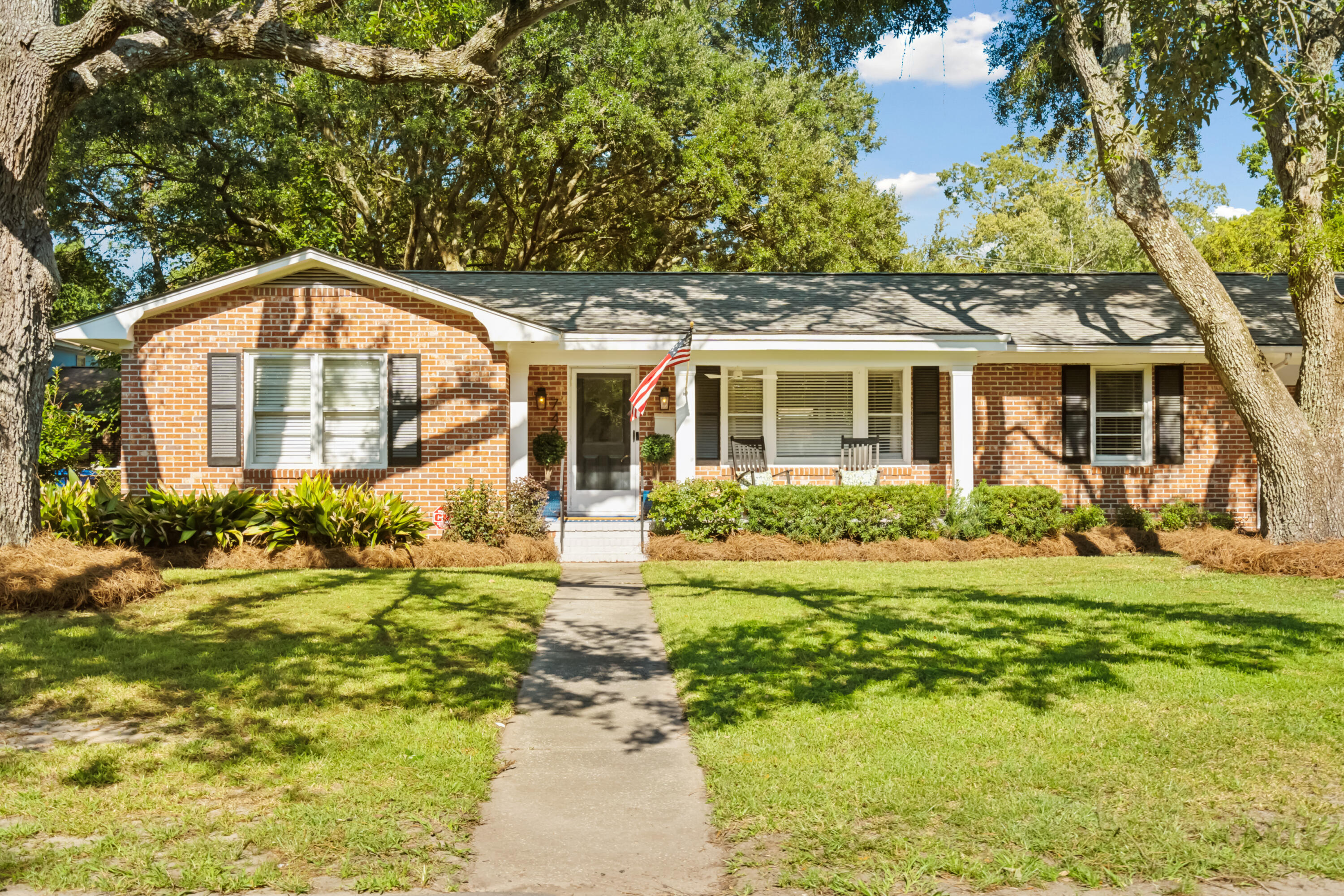 746 Longfellow Road