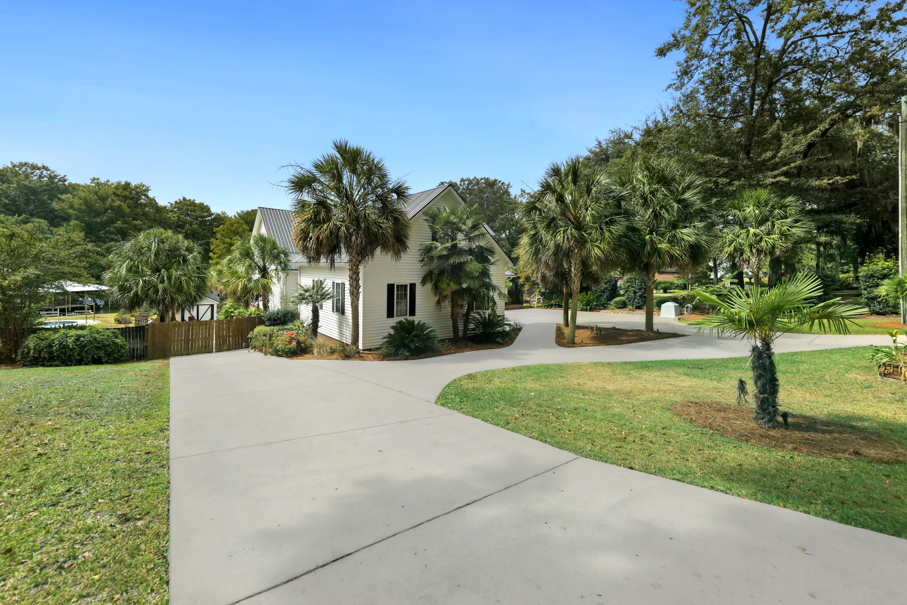 1150 St Julien Drive
