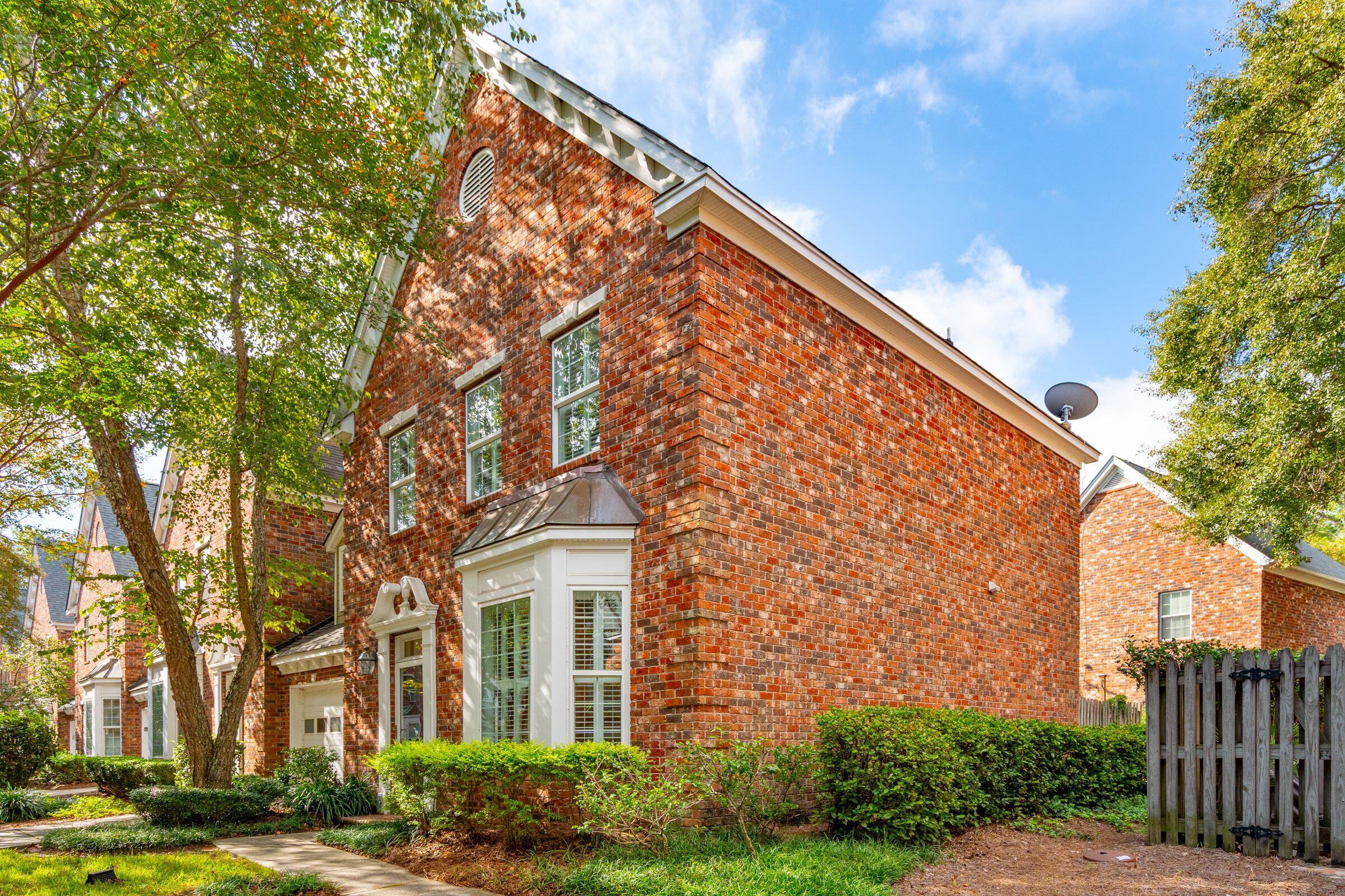 753 Natchez Circle
