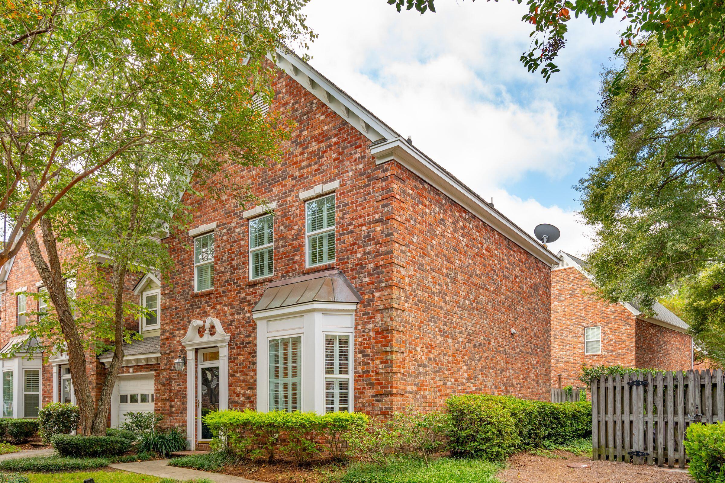 753 Natchez Circle
