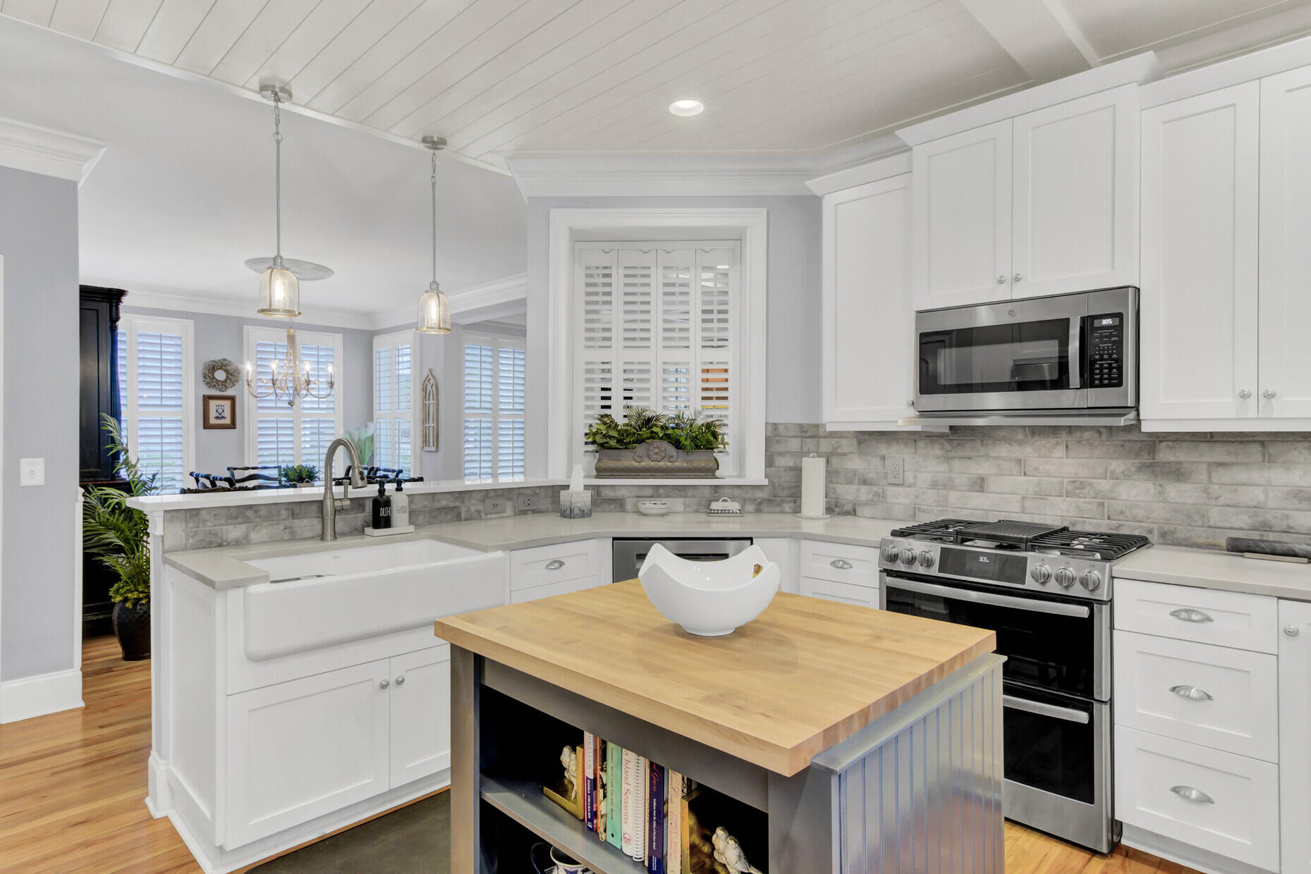 3003 Spring Tide Court
