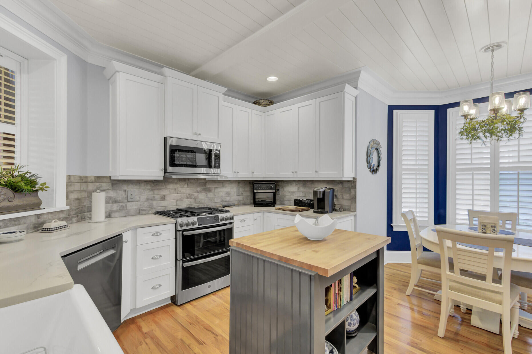 3003 Spring Tide Court