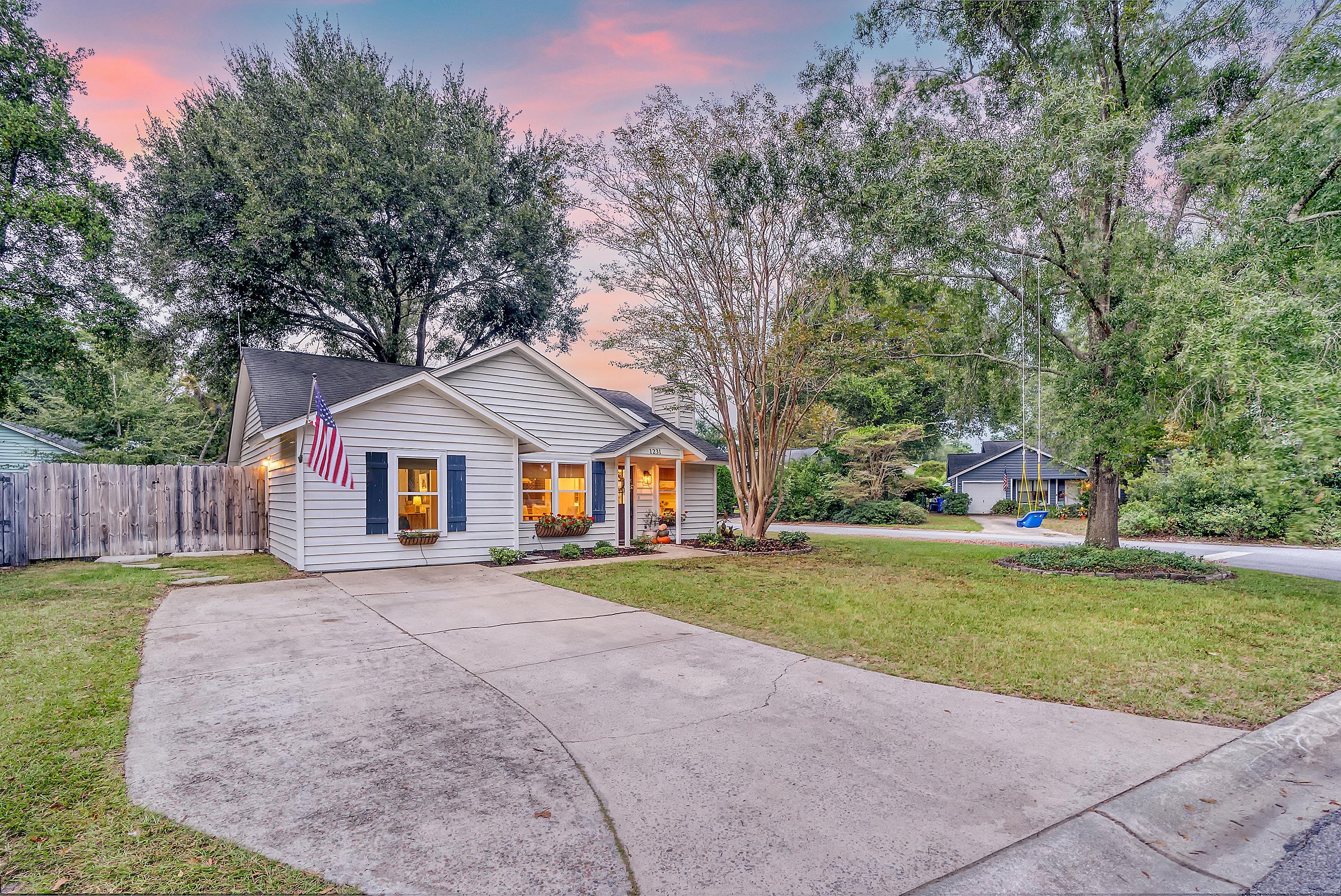 1231 Lake Mallard Boulevard