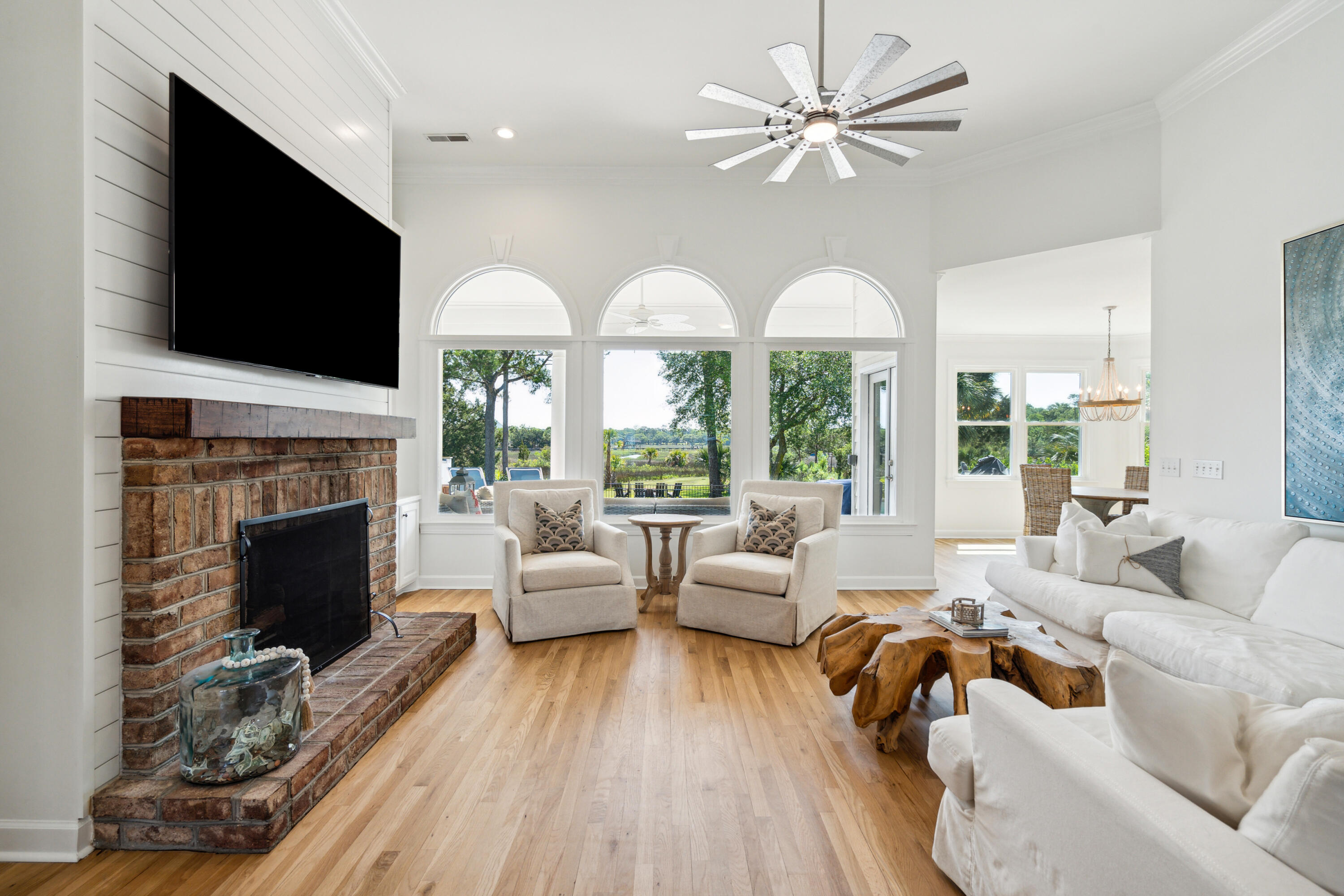 335 Plantation View Lane
